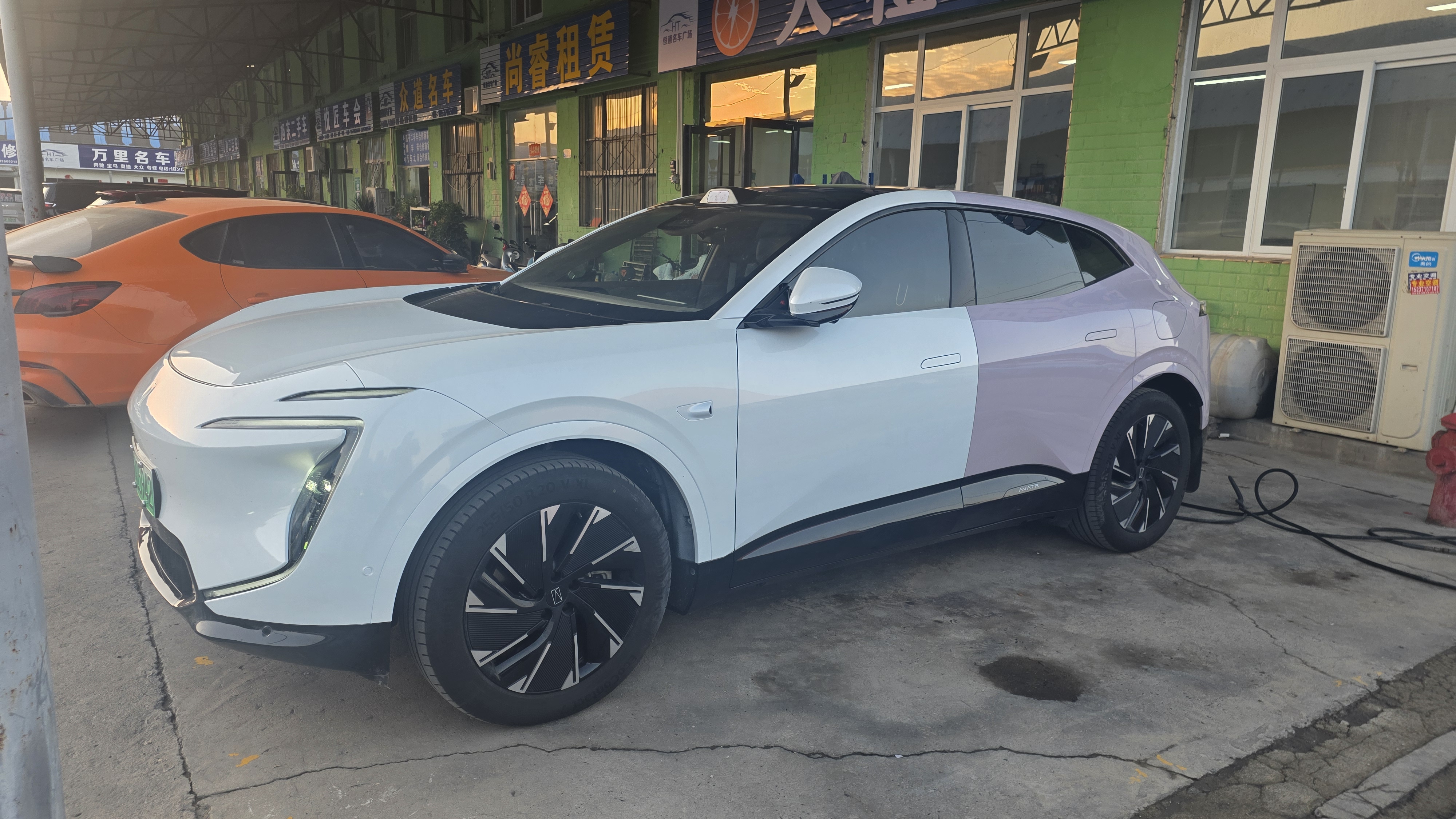 Avatr 07 2025 car image 