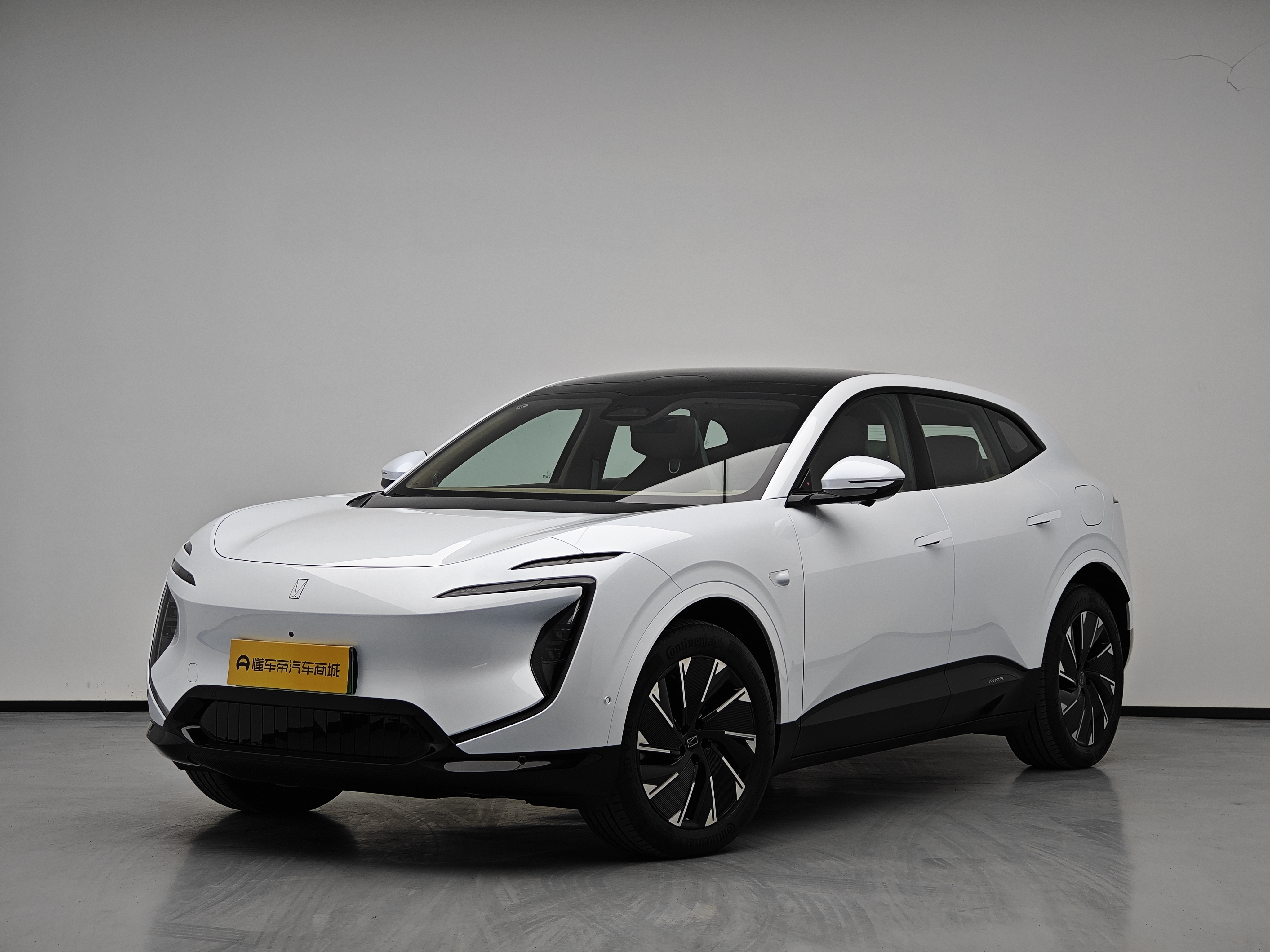 Avatr 07 2025 immagine di auto 