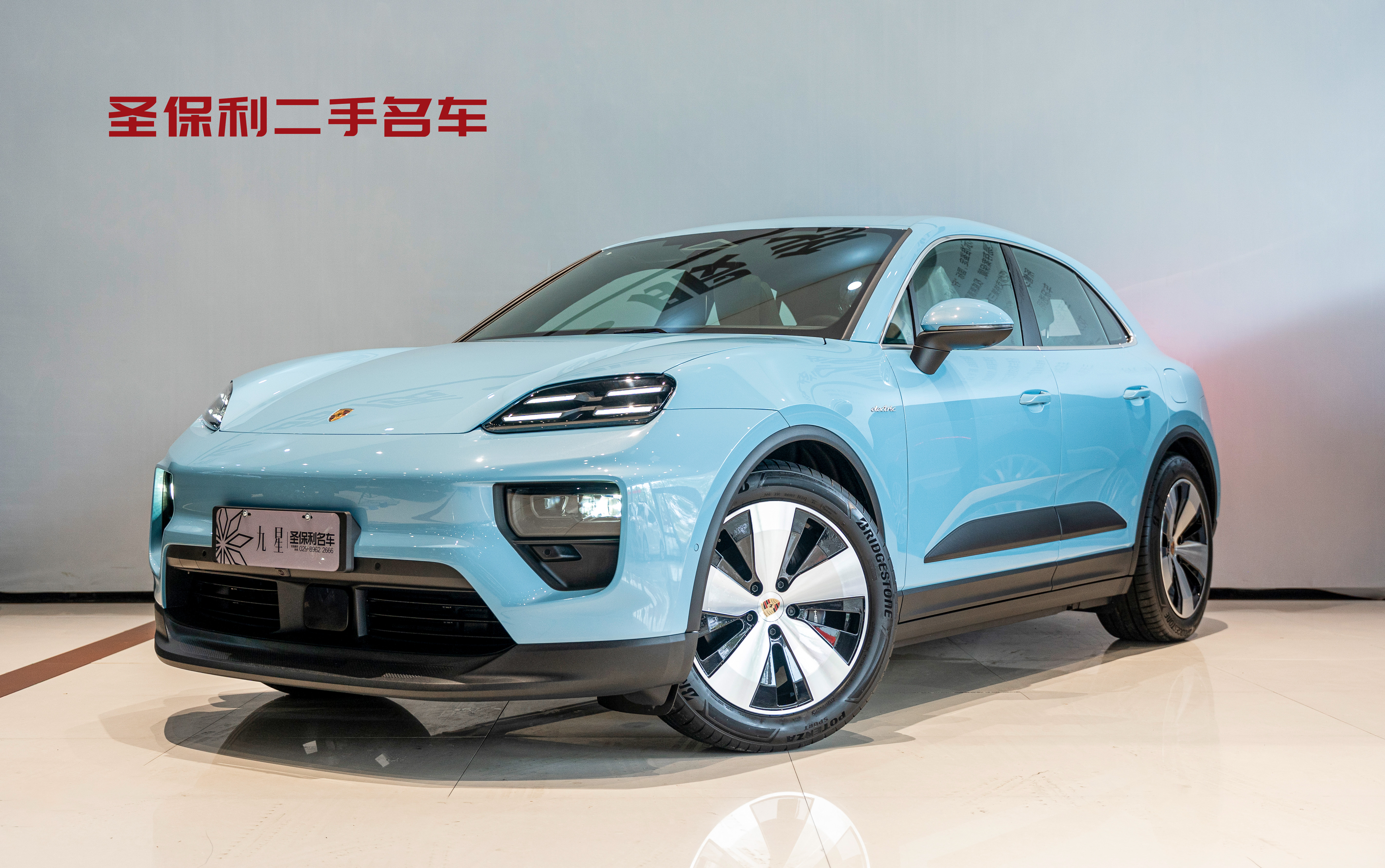 Venza 2025 car image 