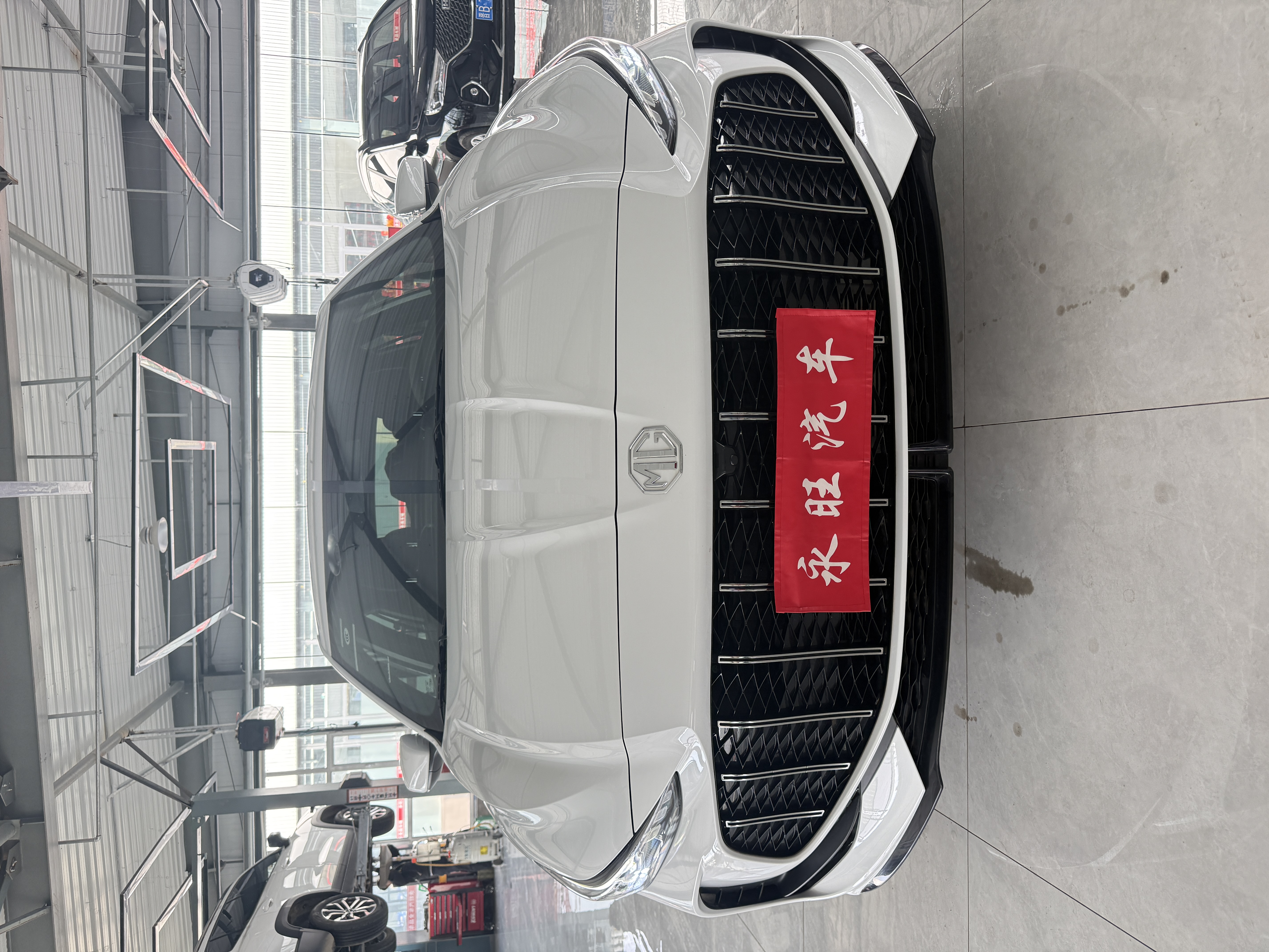 5 2024 5 2024 car image