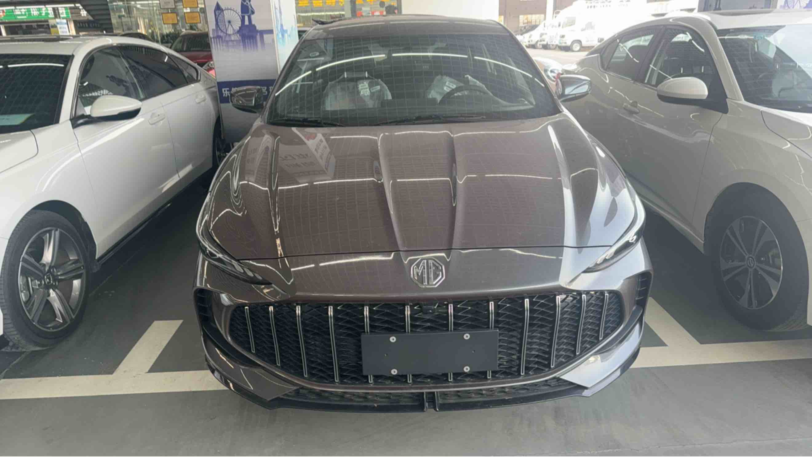 5 2026 5 2026 car image