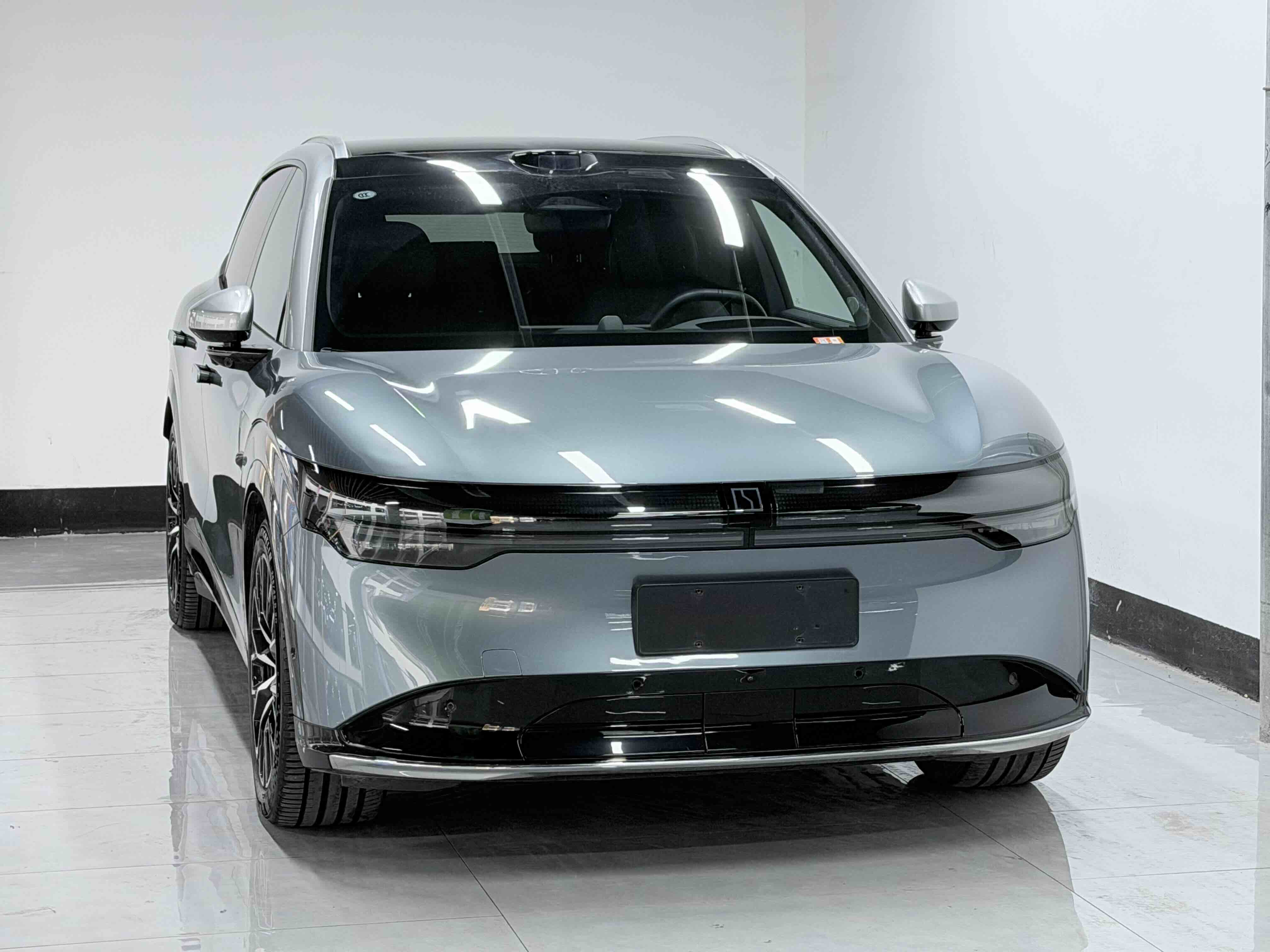 Zeekr 7X 2024 immagine di auto 