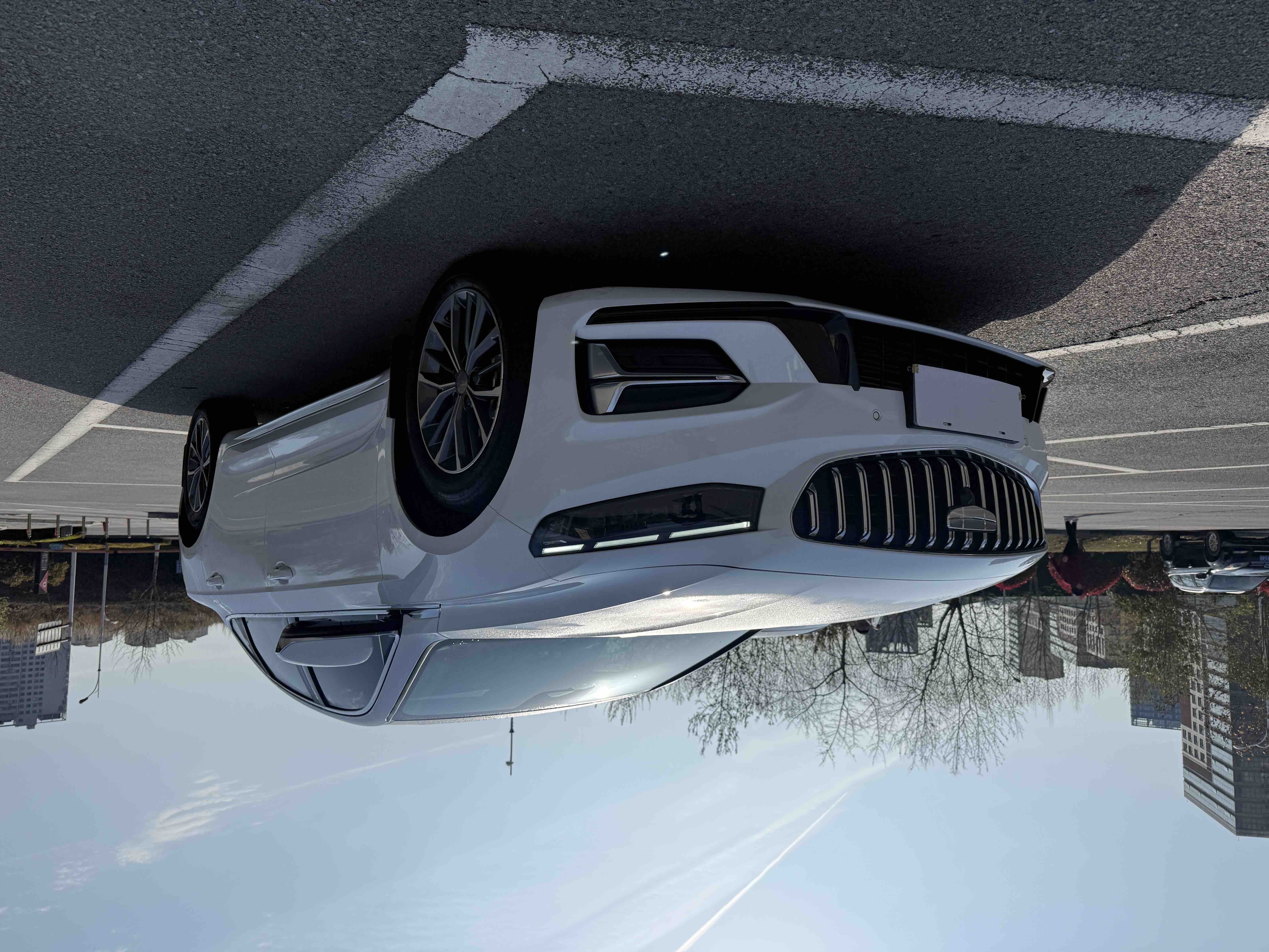 Preface 2025 Preface 2025 immagine di auto