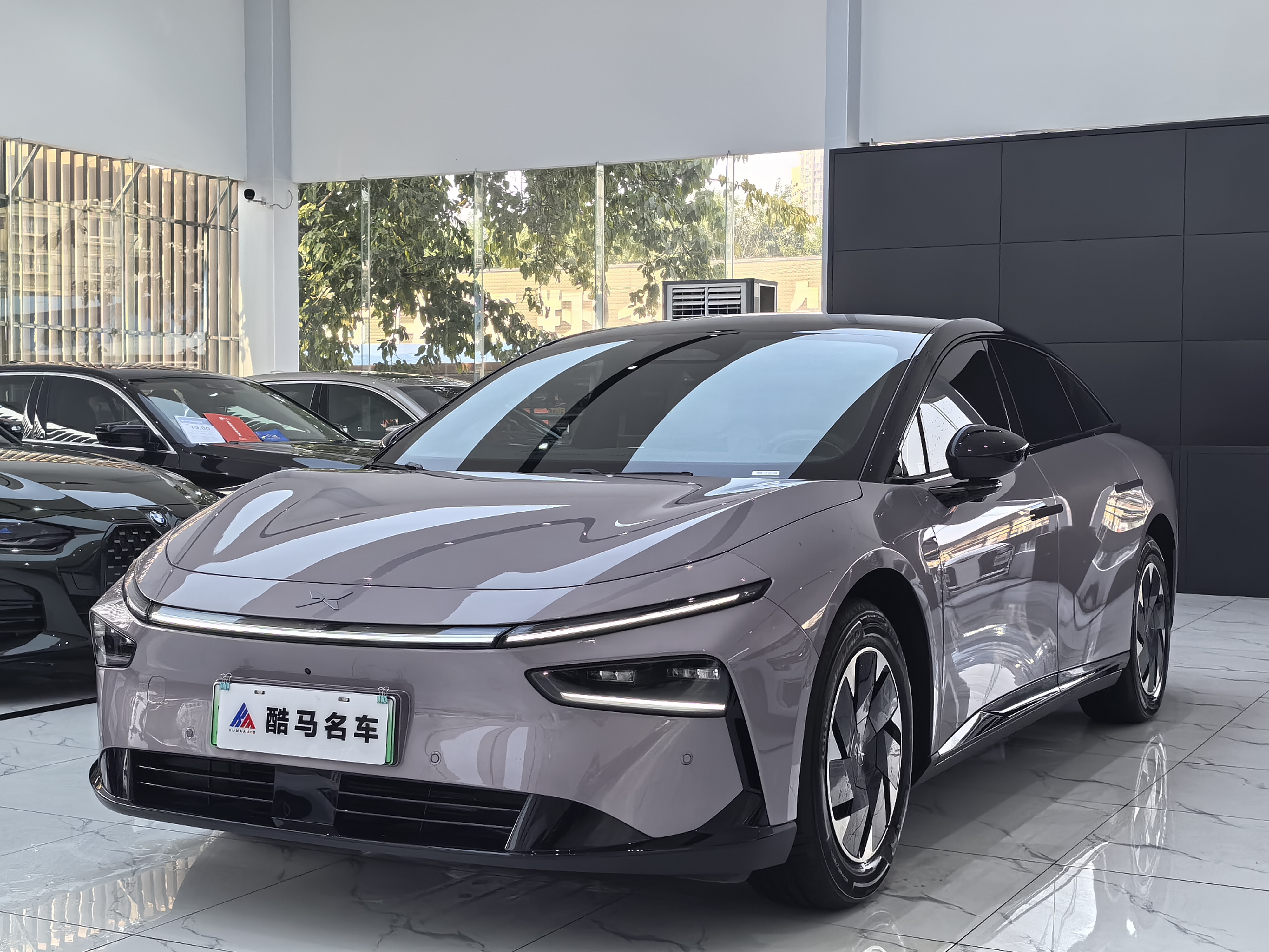 Xpeng P7+ 2025 car image 