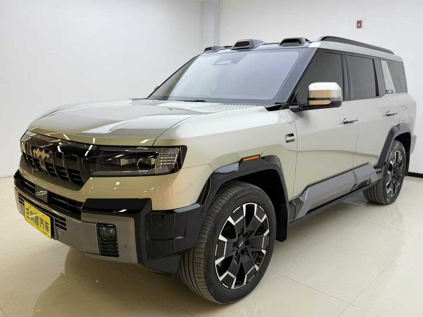 FangChengBao Leopard 8 2024 immagine di auto 