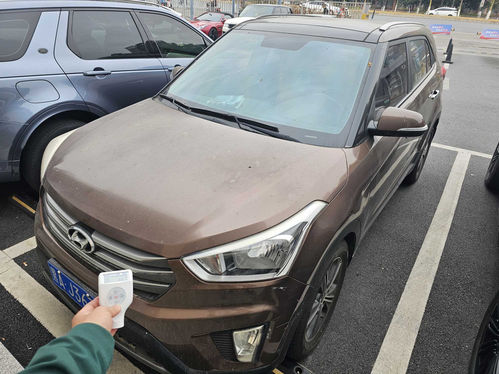 Hyundai ix25 2016 car image 