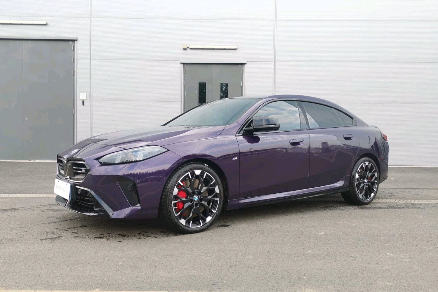 BMW M235L 2024 car image 