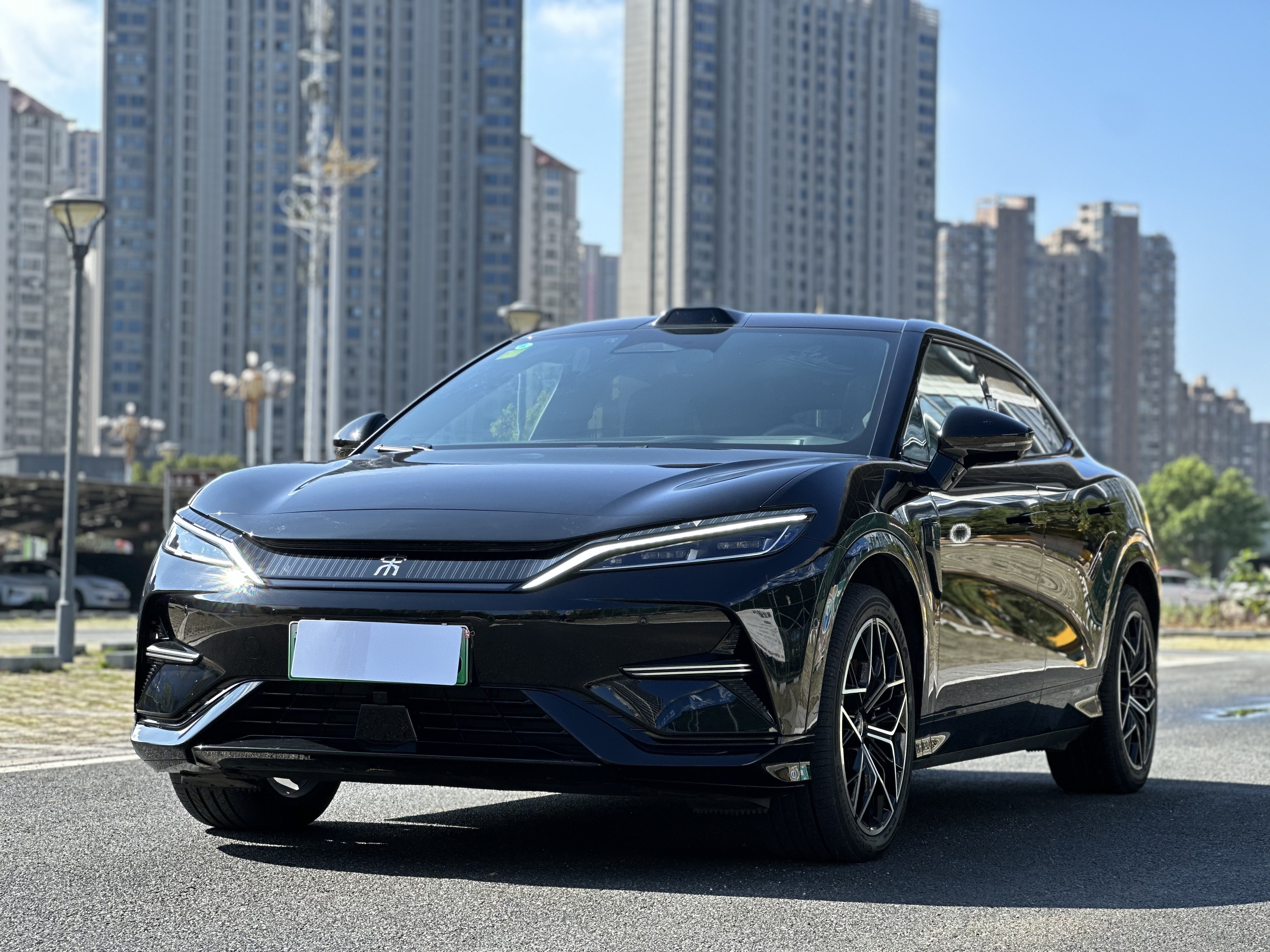 BYD SongL EV 2025 car image 