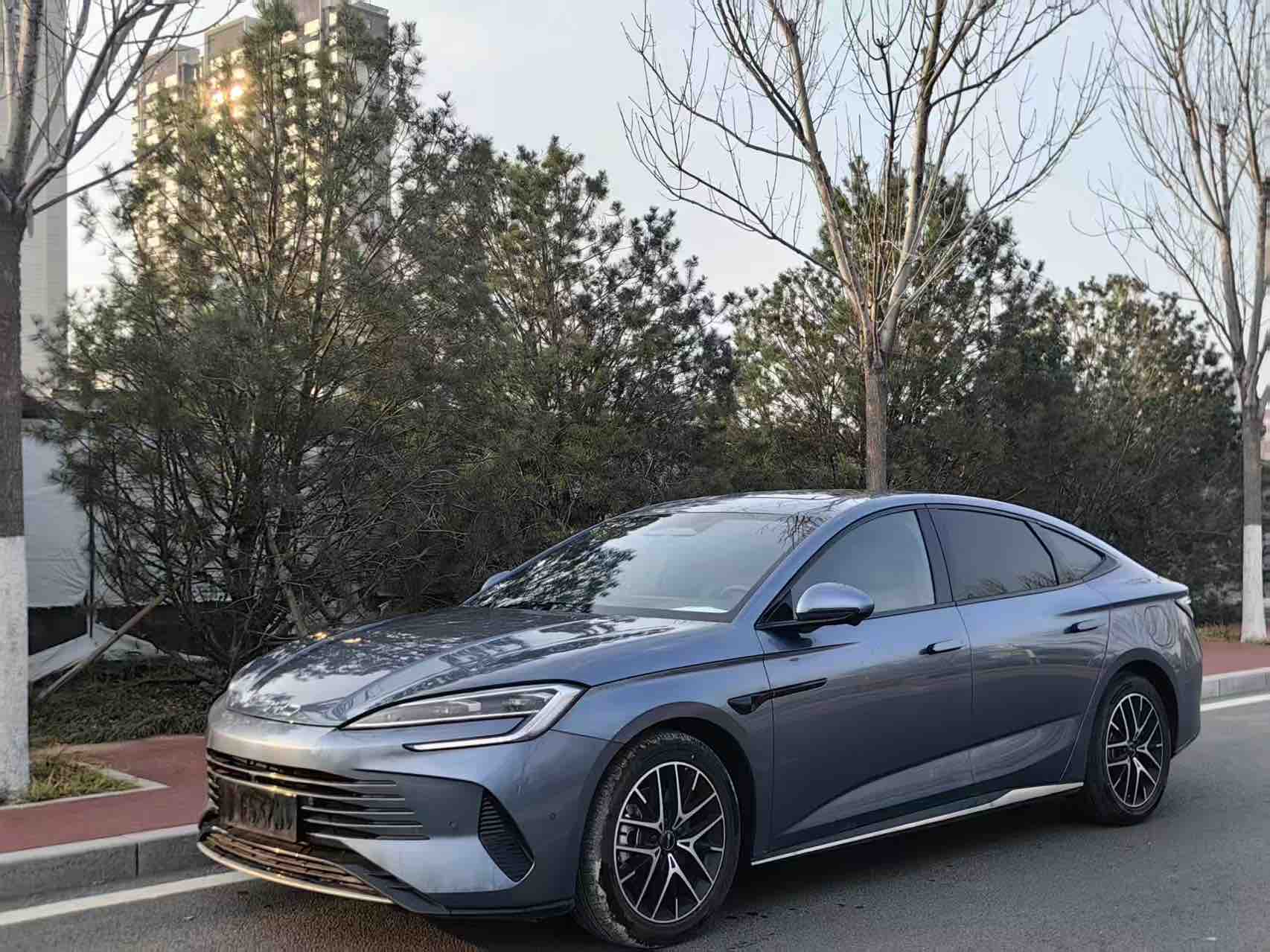 BYD Seal 07 DM-i 2025 صورة سيارة 