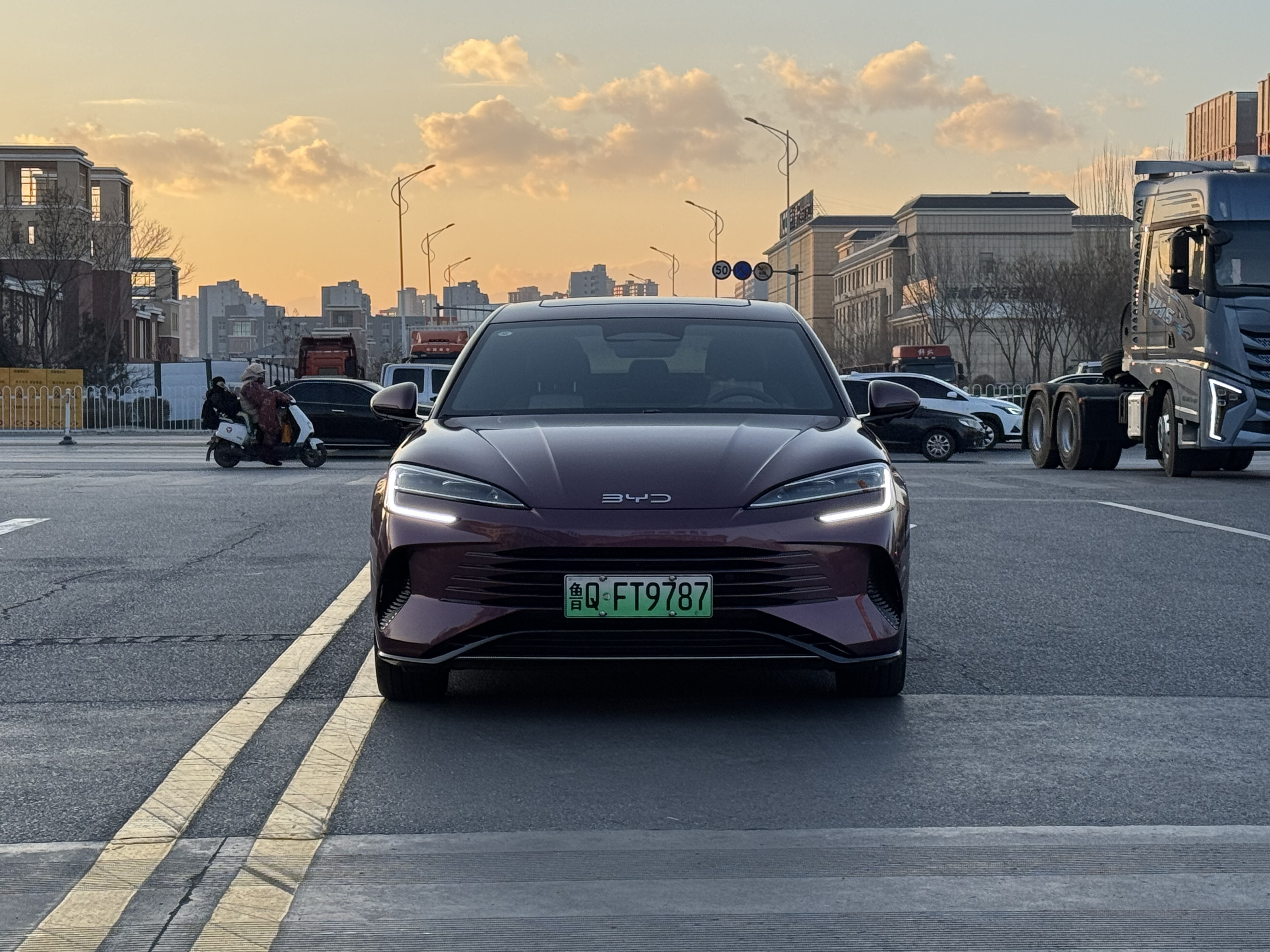 比亚迪 海豹07 DM-i 2025 汽车图片 