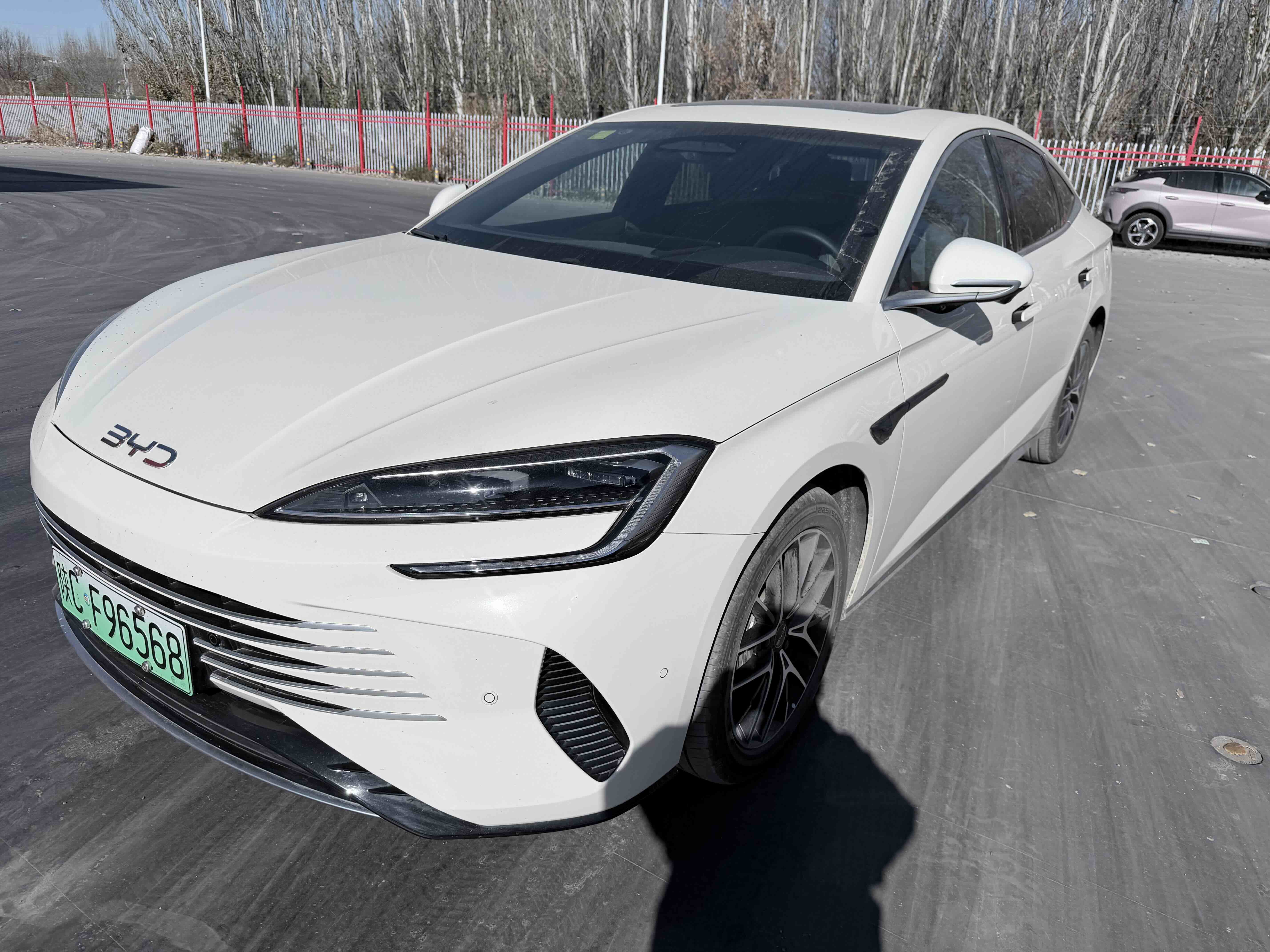 BYD Seal 07 DM-i 2025 car image 