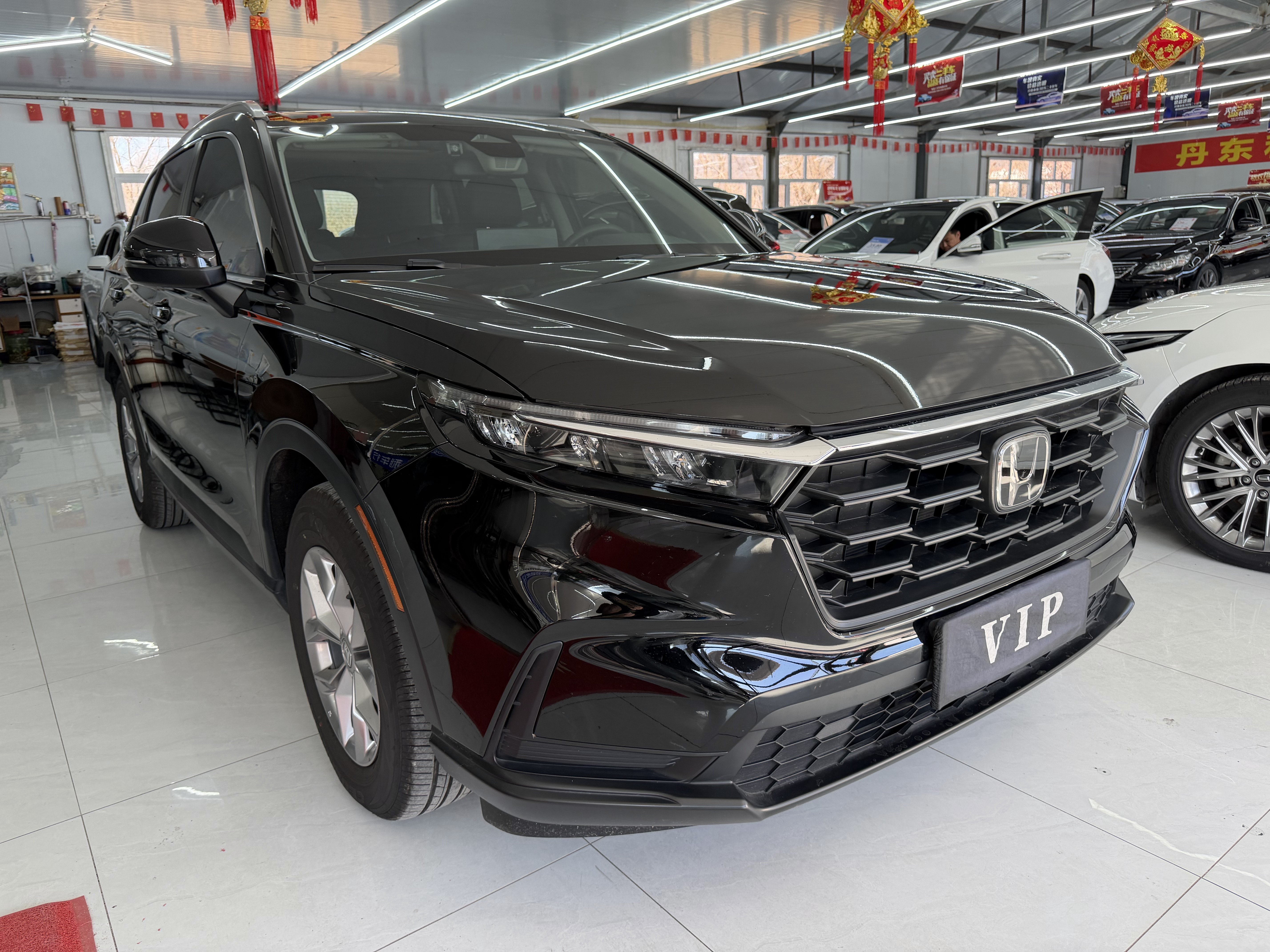 Honda CR-V 2025 car image 