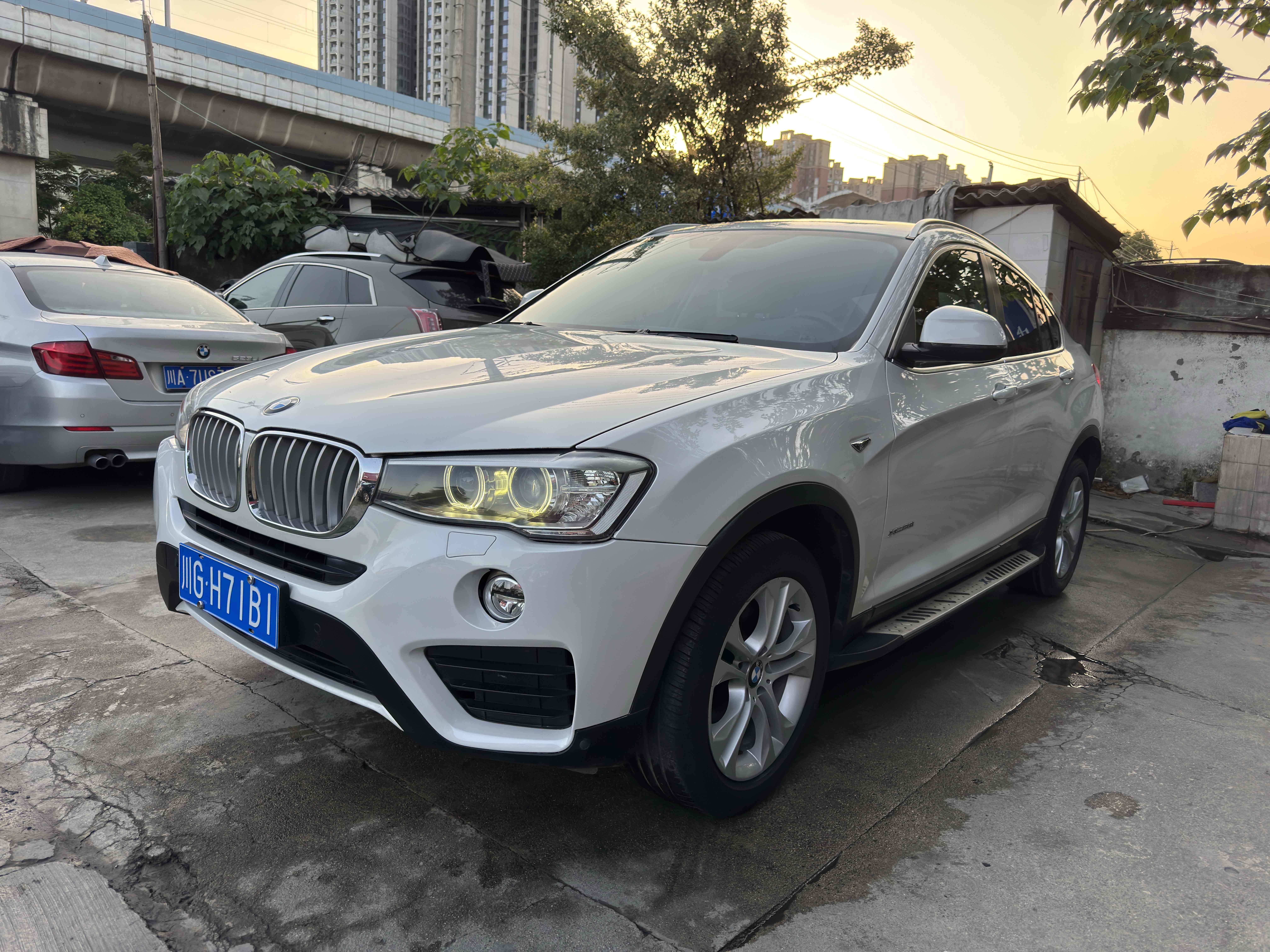 BMW X4 2014 BMW X4 2014 car image