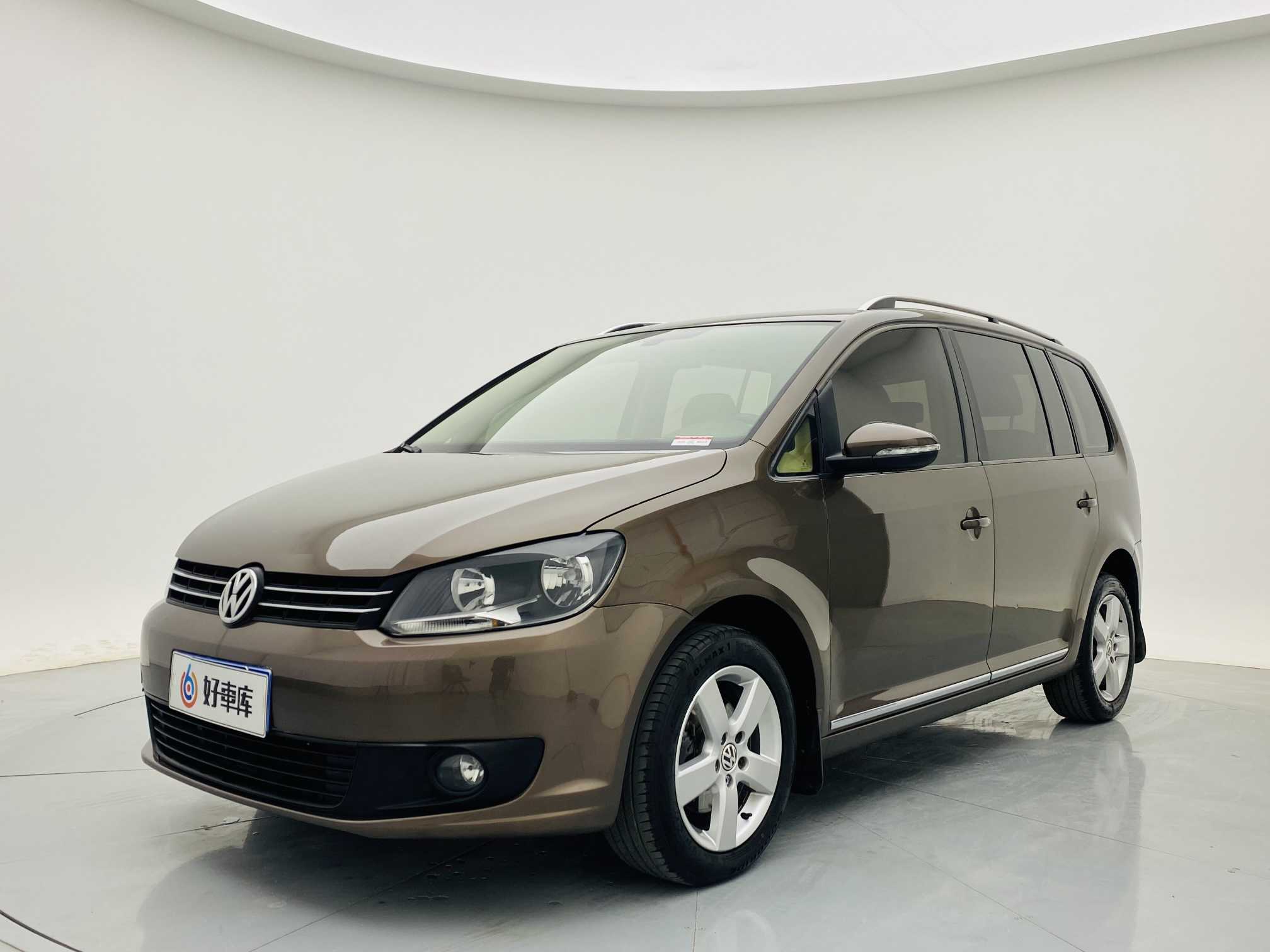 Volkswagen Touran 2016 car image 