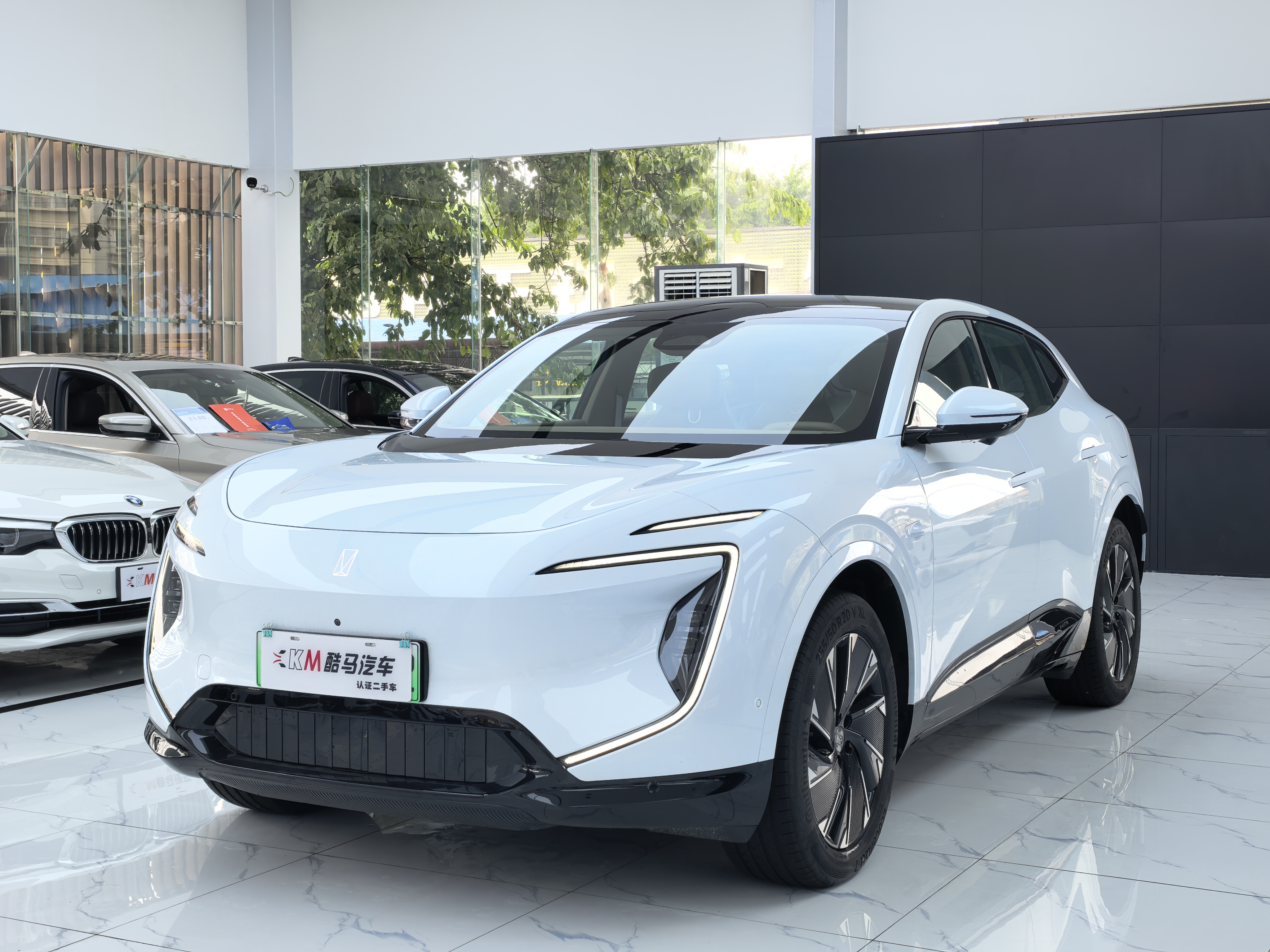 Avatr 07 2025 car image 