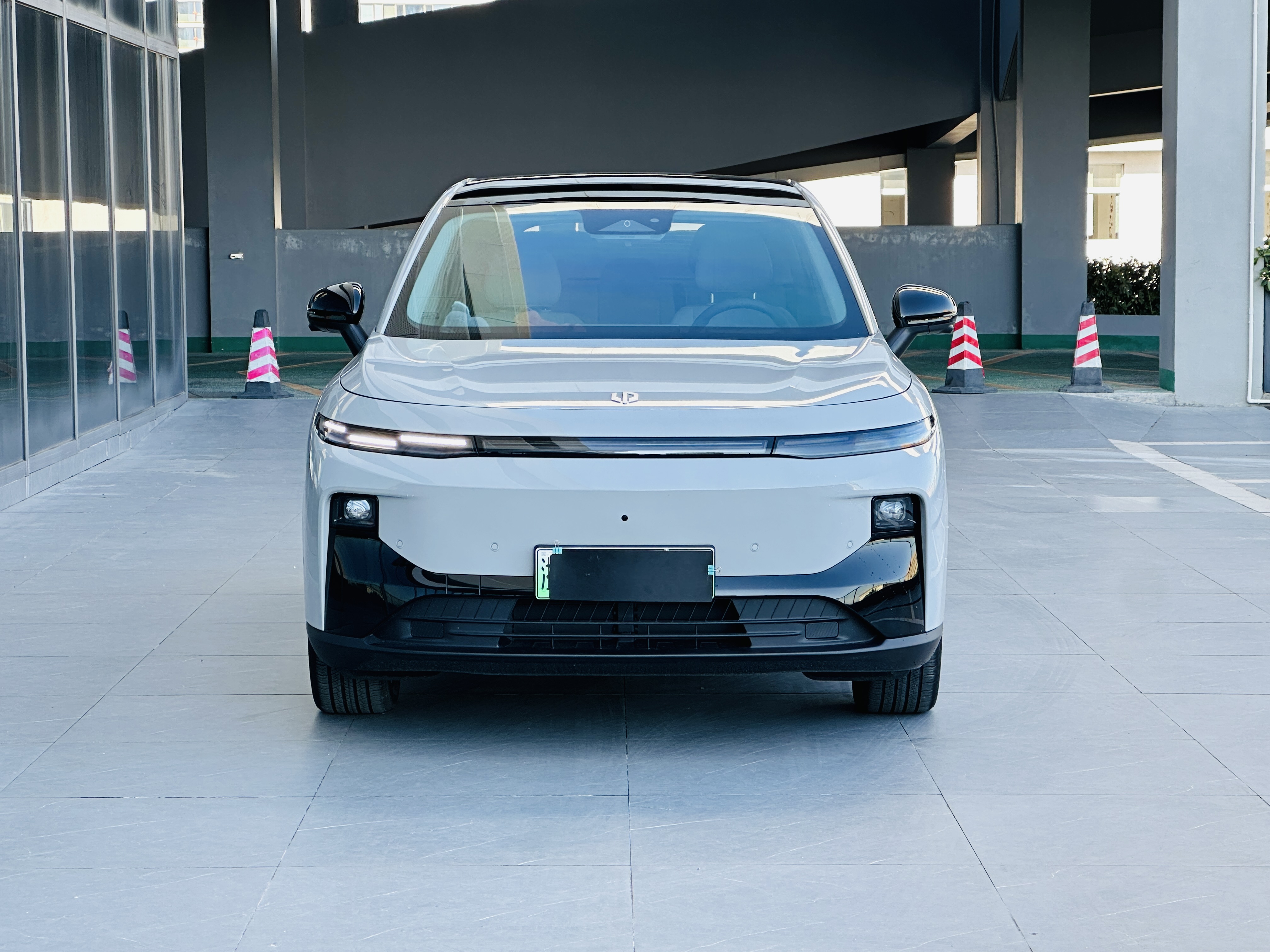 Leapmotor B10 2025 汽车图片 