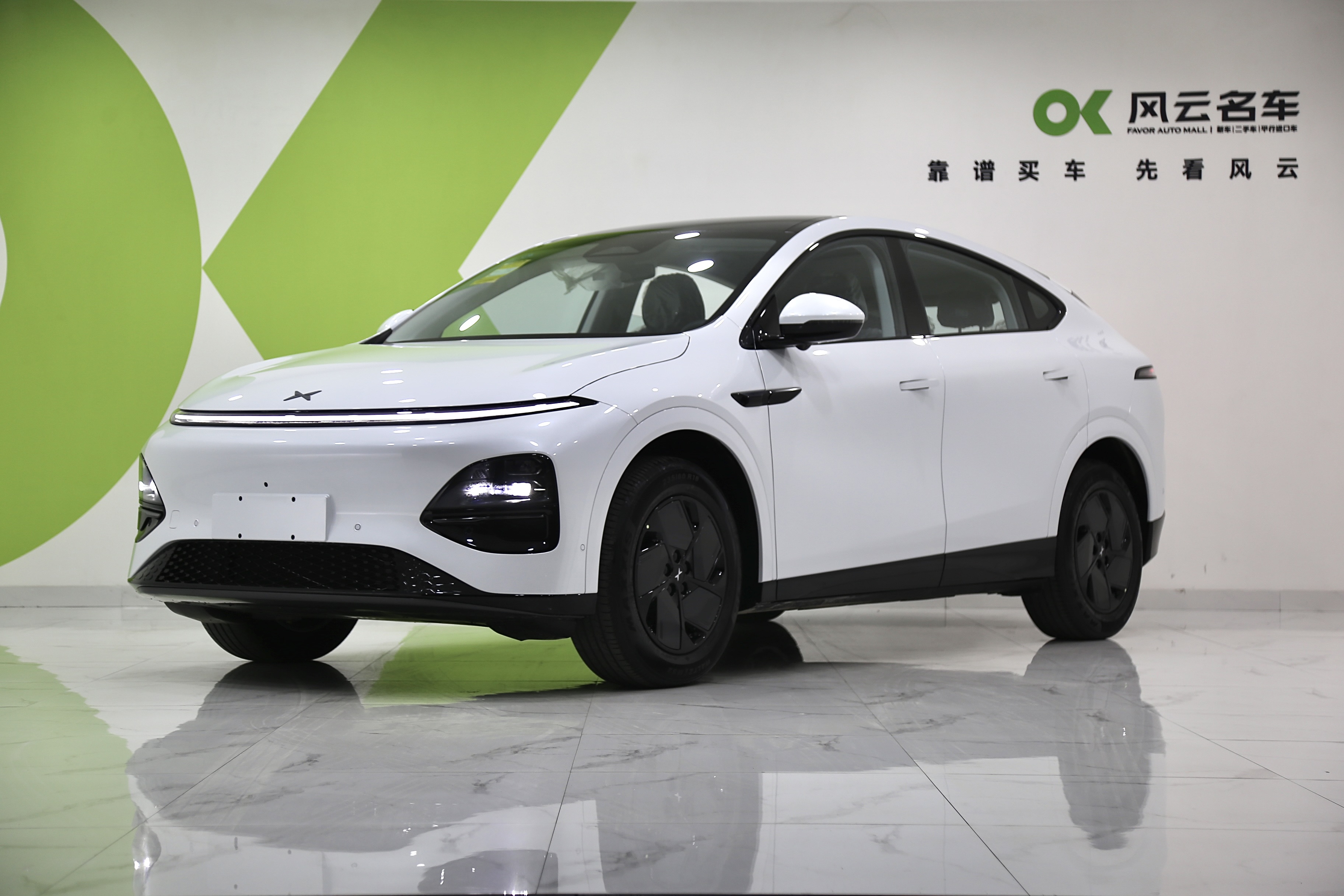 Xpeng G6 2025 immagine di auto 