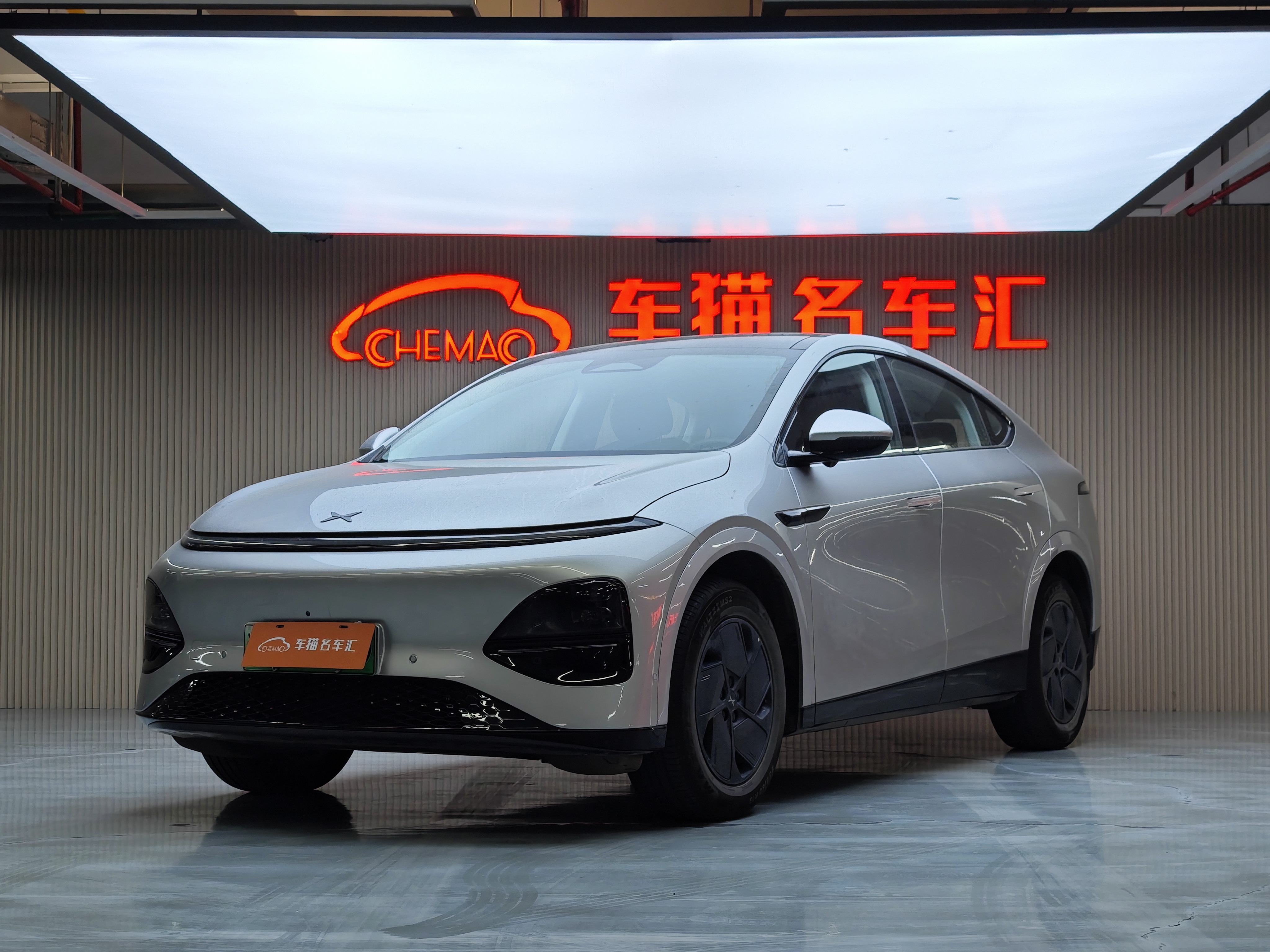 Xpeng G6 2025 汽车图片 