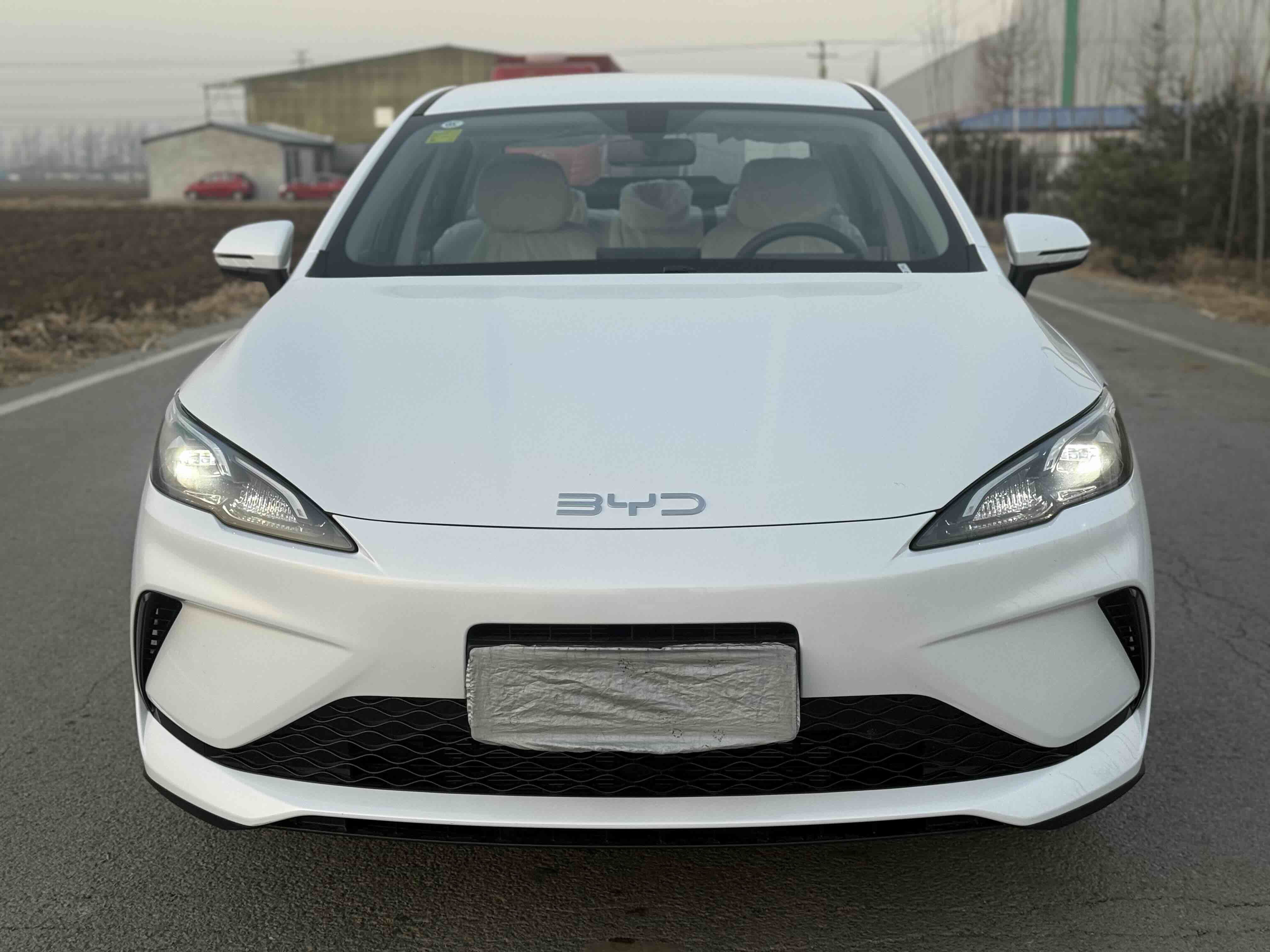 BYD Seal 05 DM-i 2025 BYD Seal 05 DM-i 2025 car image