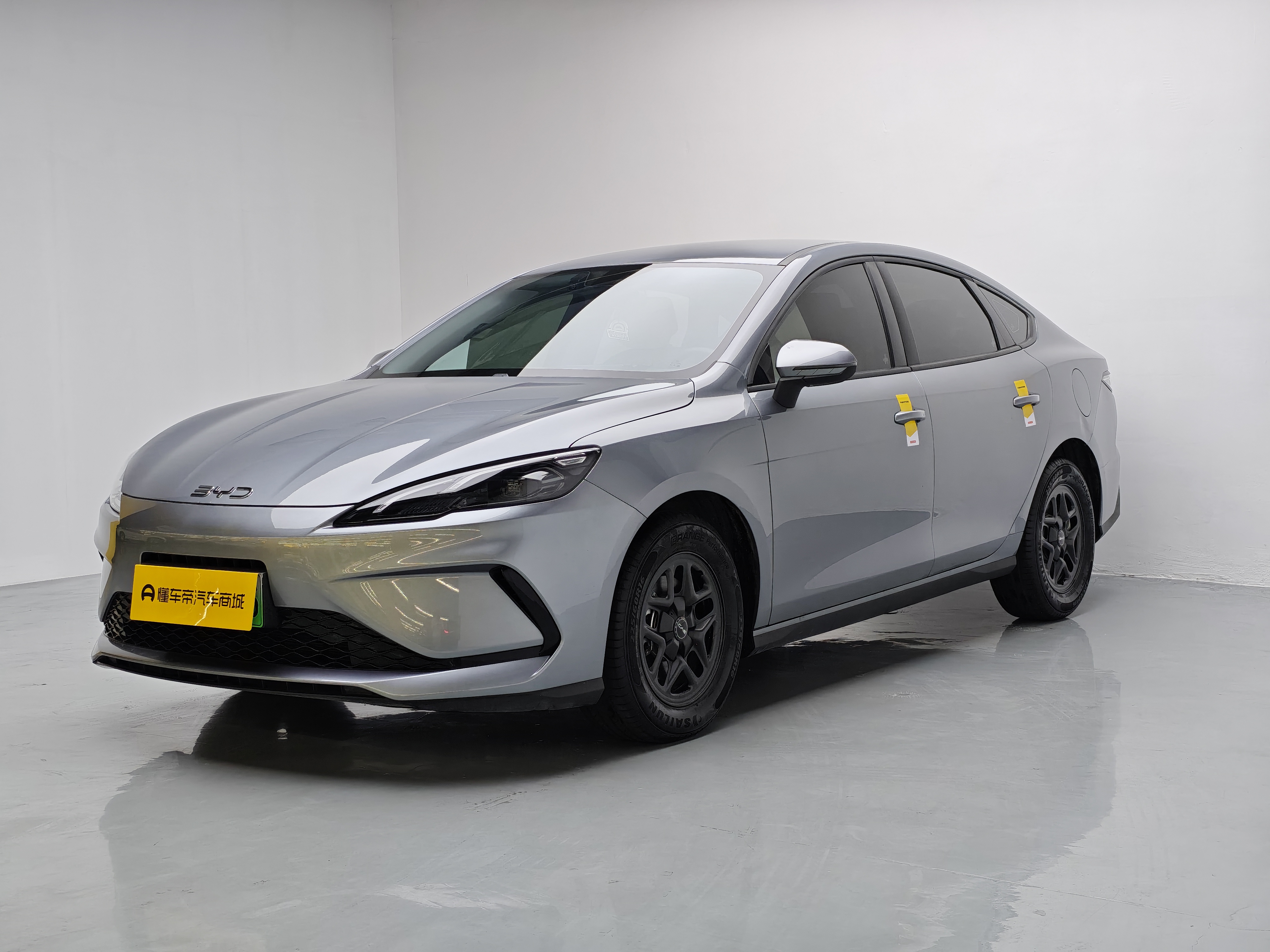 BYD Seal 05 DM-i 2025 car image 