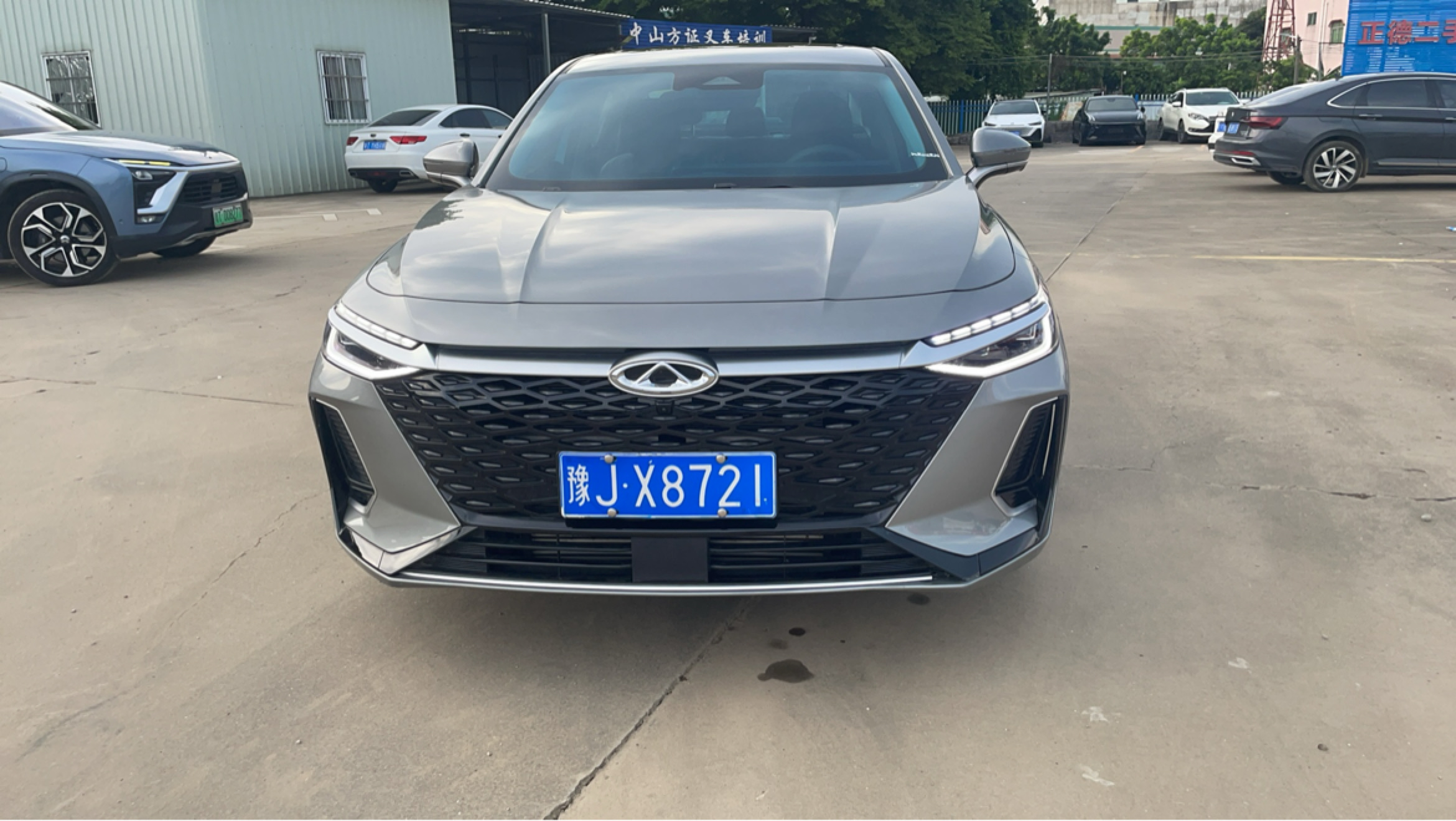 Chery Arrizo 8 Pro 2025 car image 