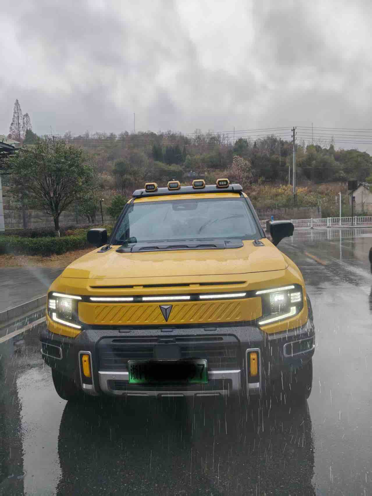 Deepal G318 2025 car image 