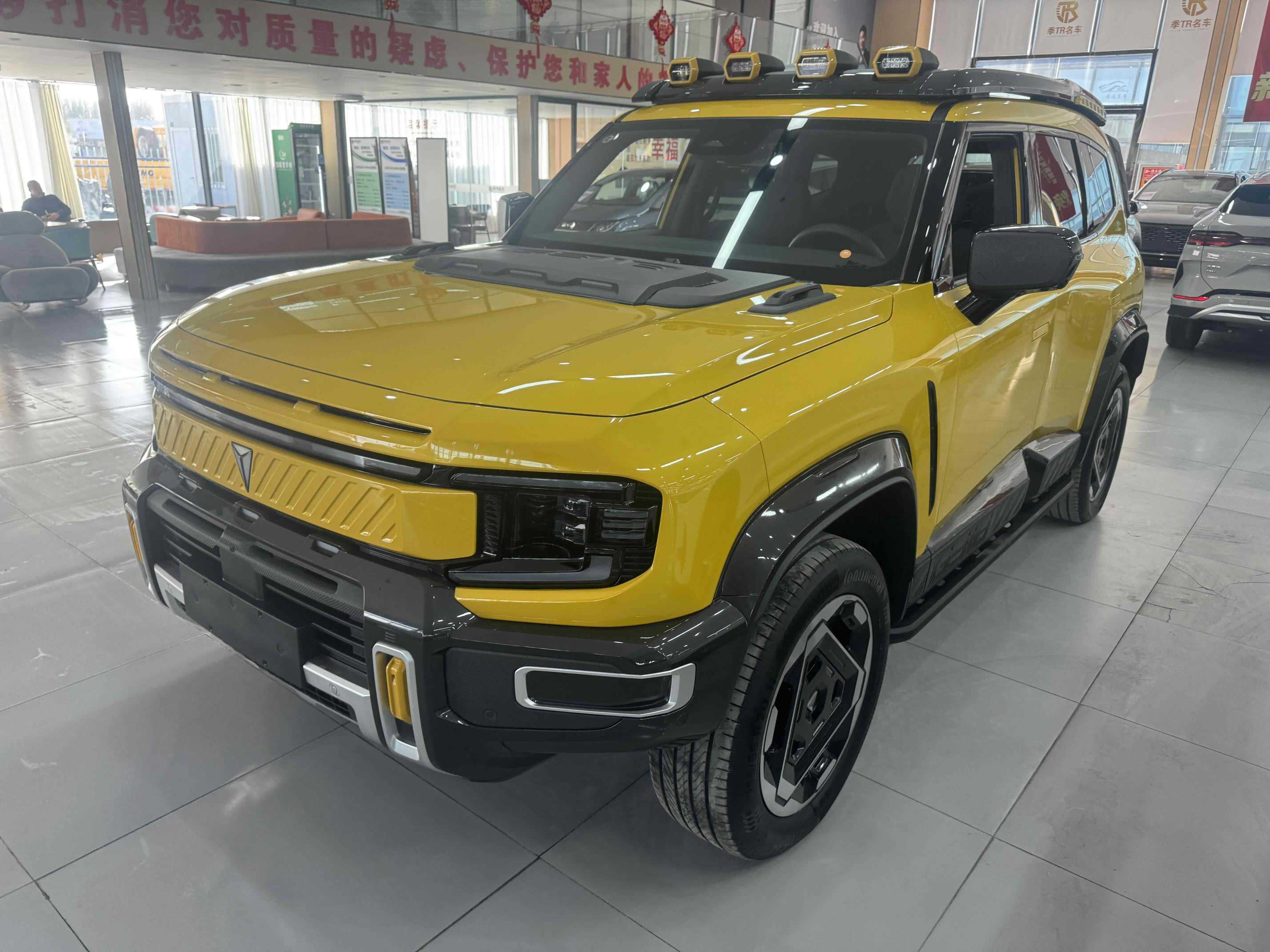 Deepal G318 2025 car image 