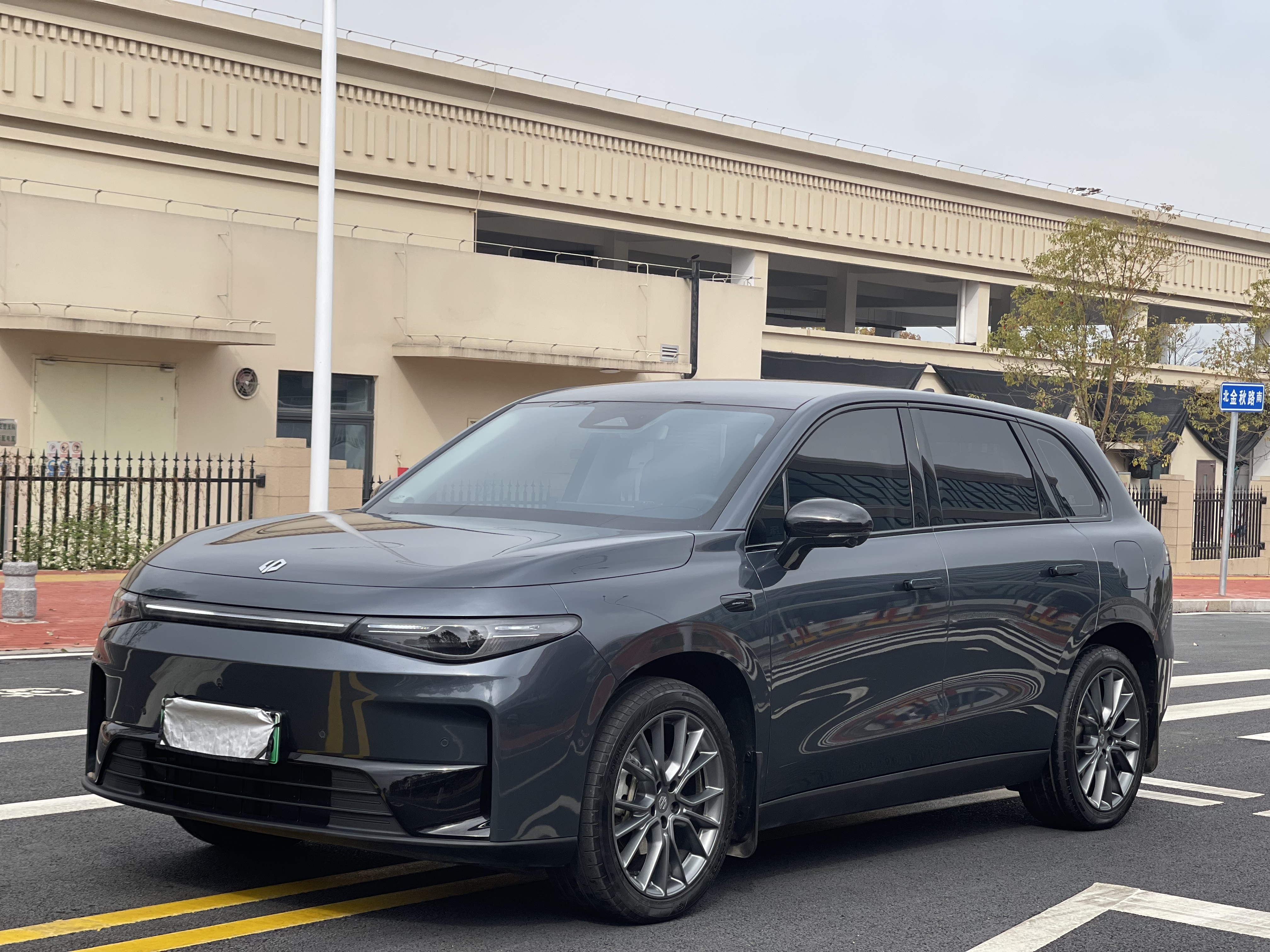 Leapmotor C10 2025 汽车图片 