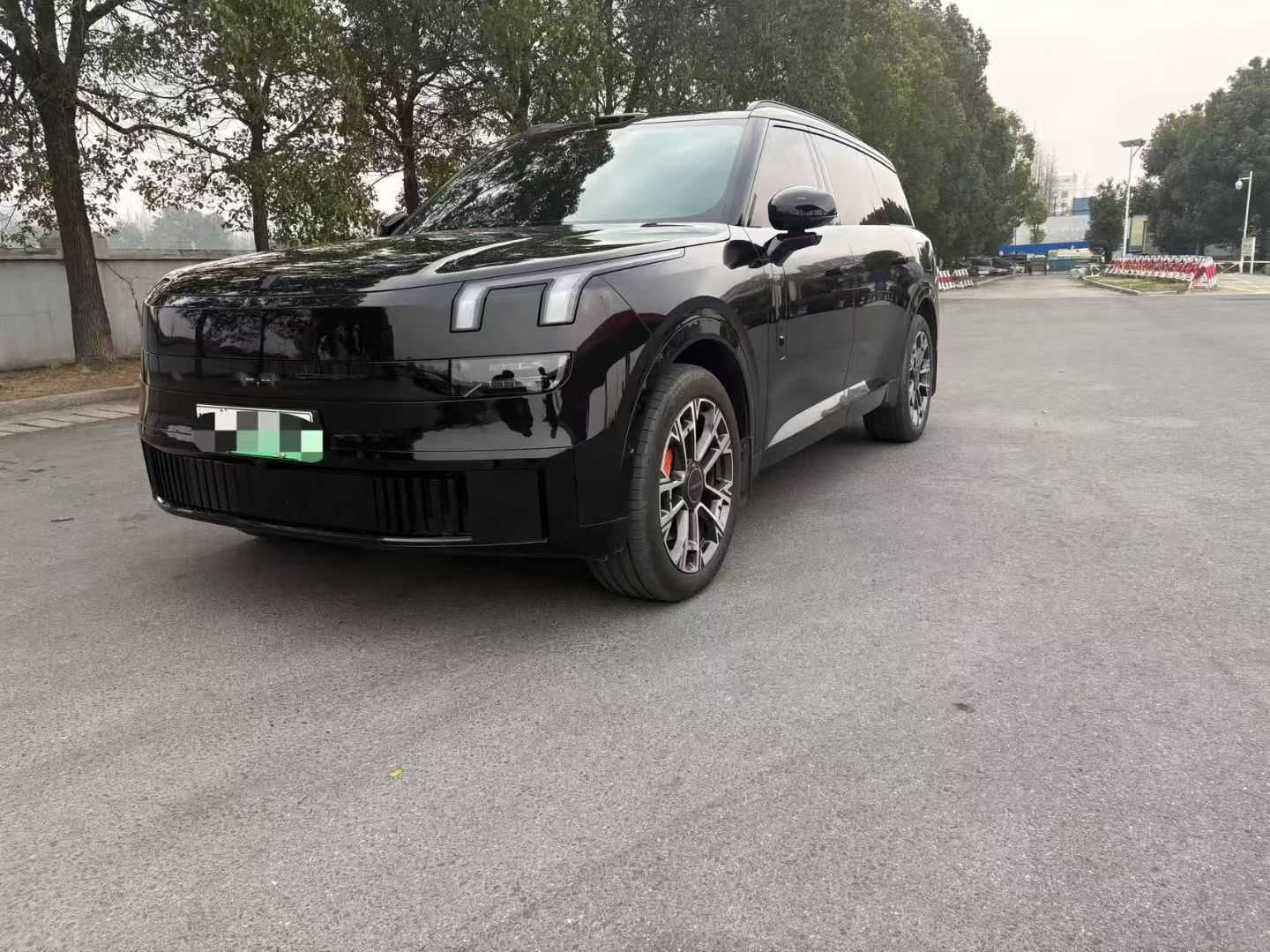 Lynk & Co 900 2025 car image 