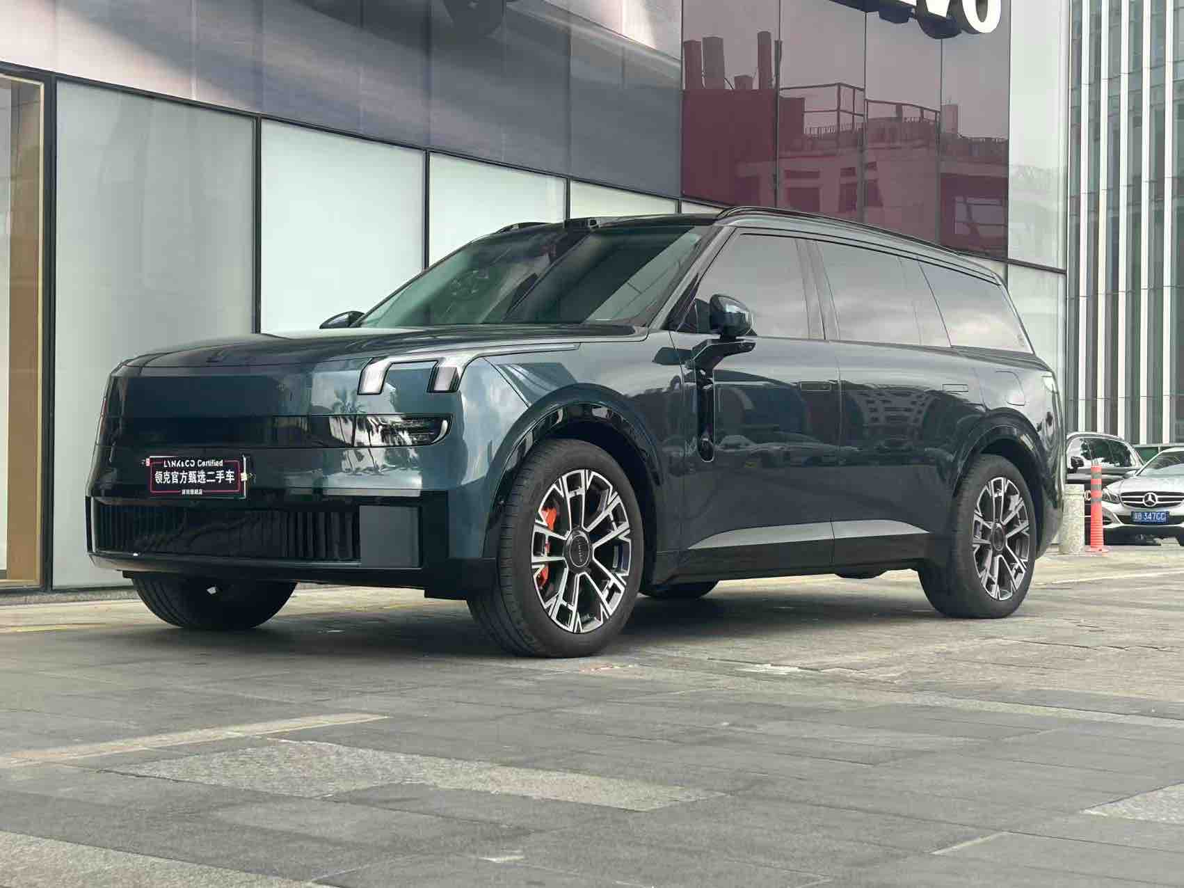 Lynk & Co 900 2025 Lynk & Co 900 2025 car image