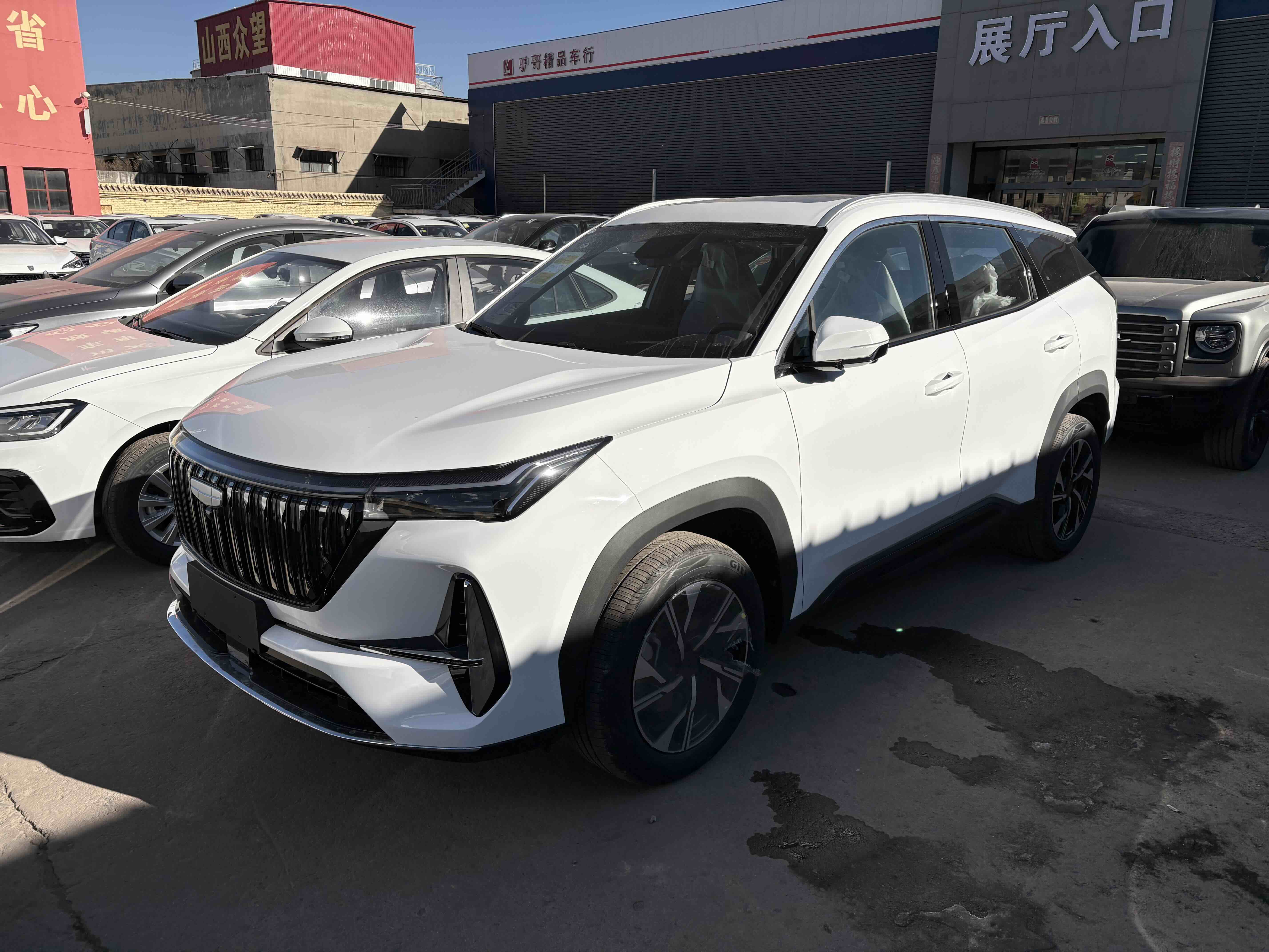 GEELY Boyue L 2025 car image 