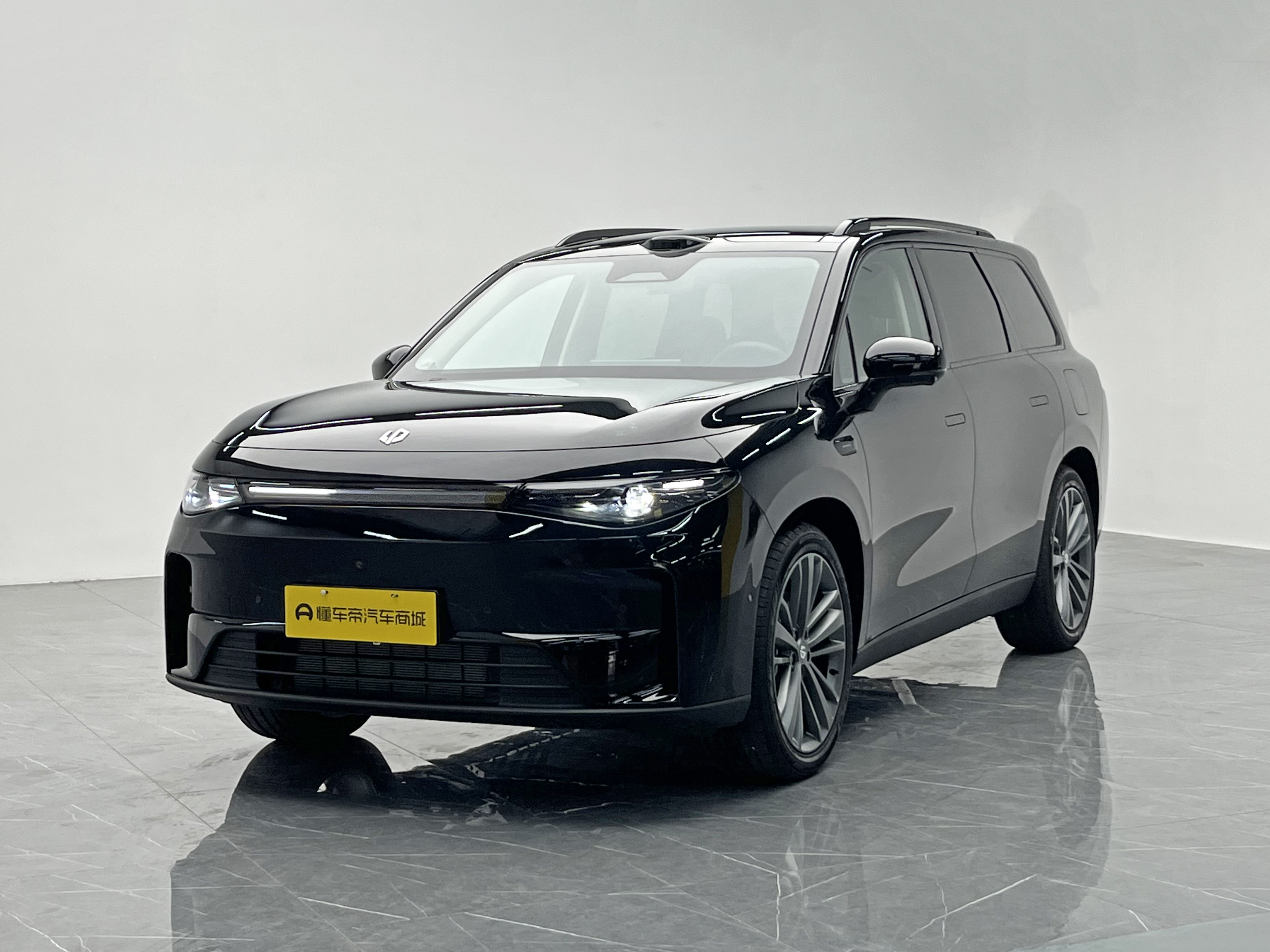 Leapmotor C16 2025 汽车图片 