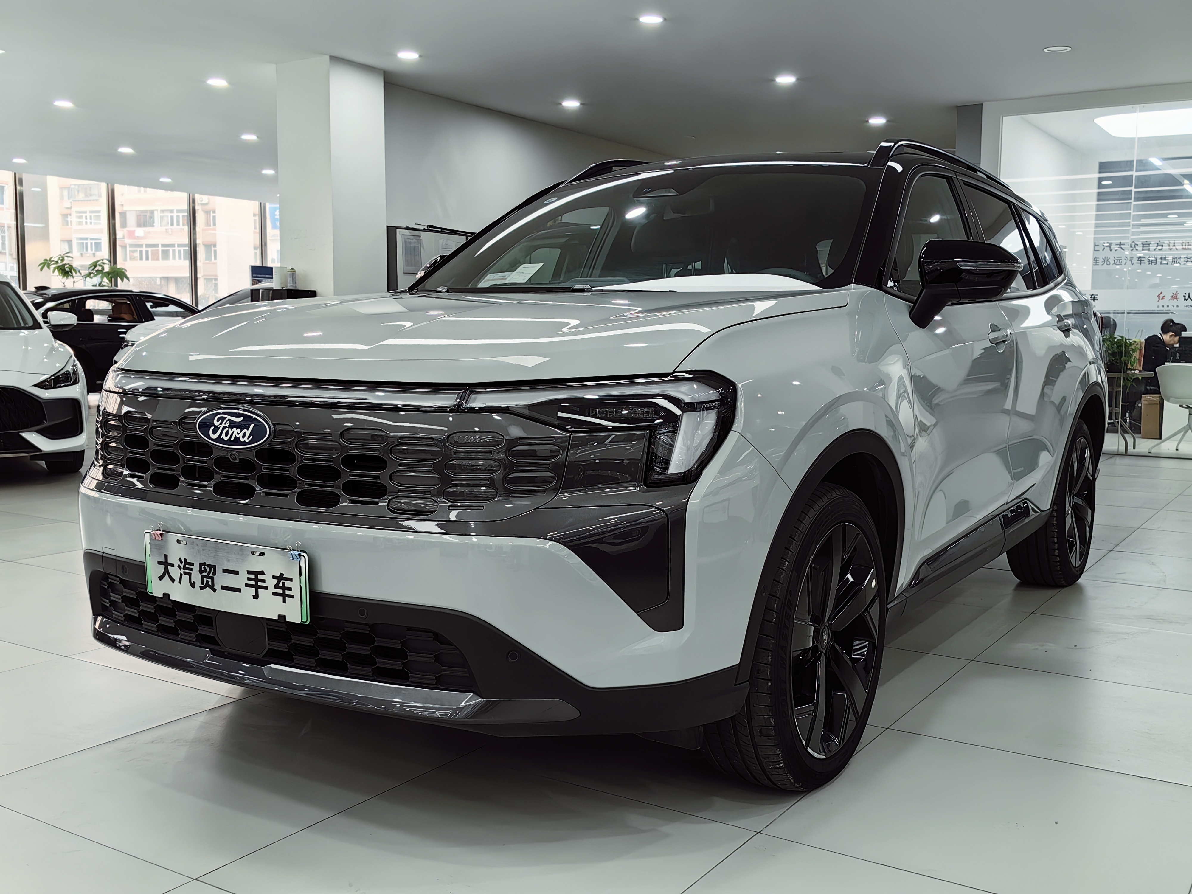 Ford Equator Sport 2025 immagine di auto 