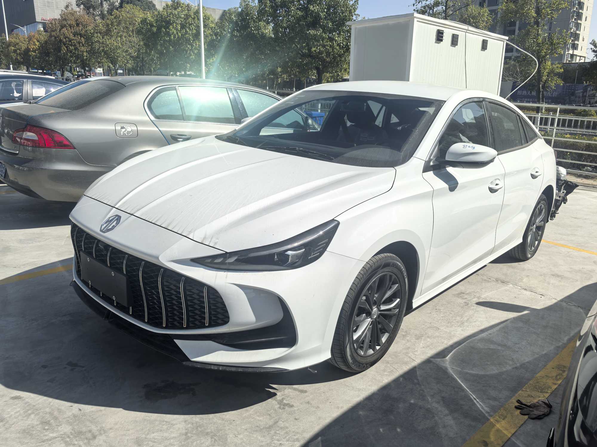 5 2026 5 2026 car image