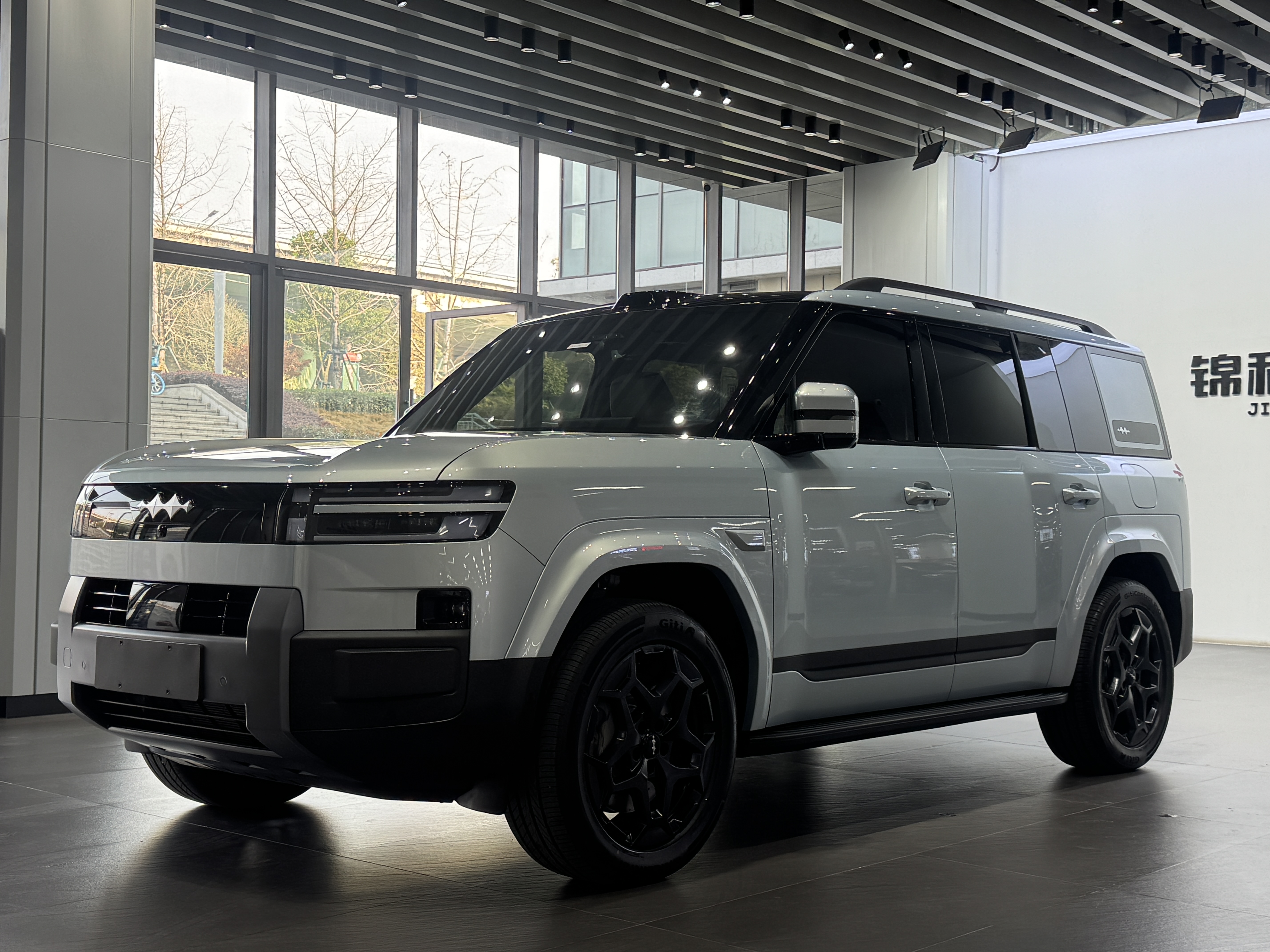 FangChengBao Tiger 7 2025 immagine di auto 