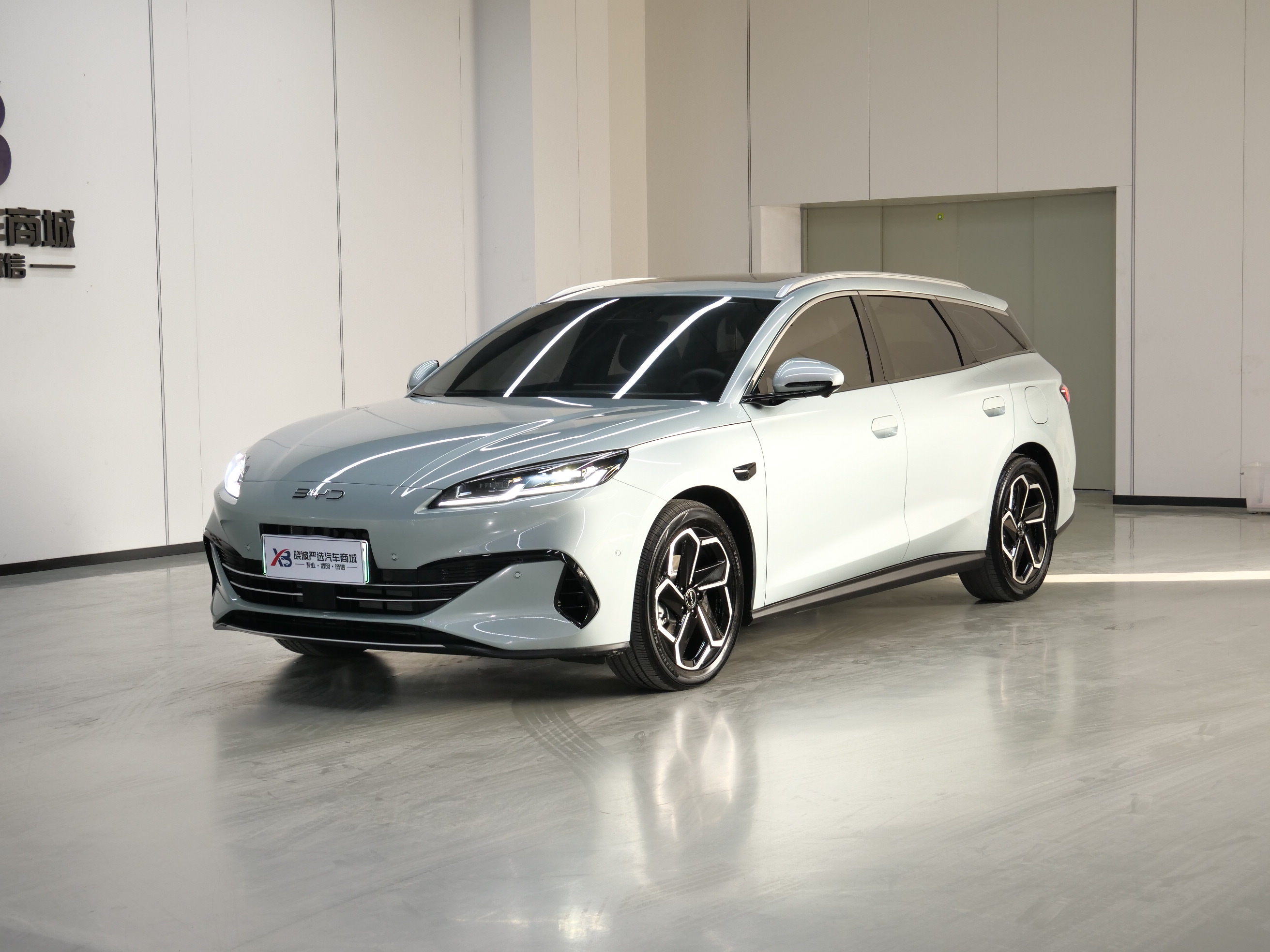 BYD Seal 06 DM-i 2025 BYD Seal 06 DM-i 2025 car image