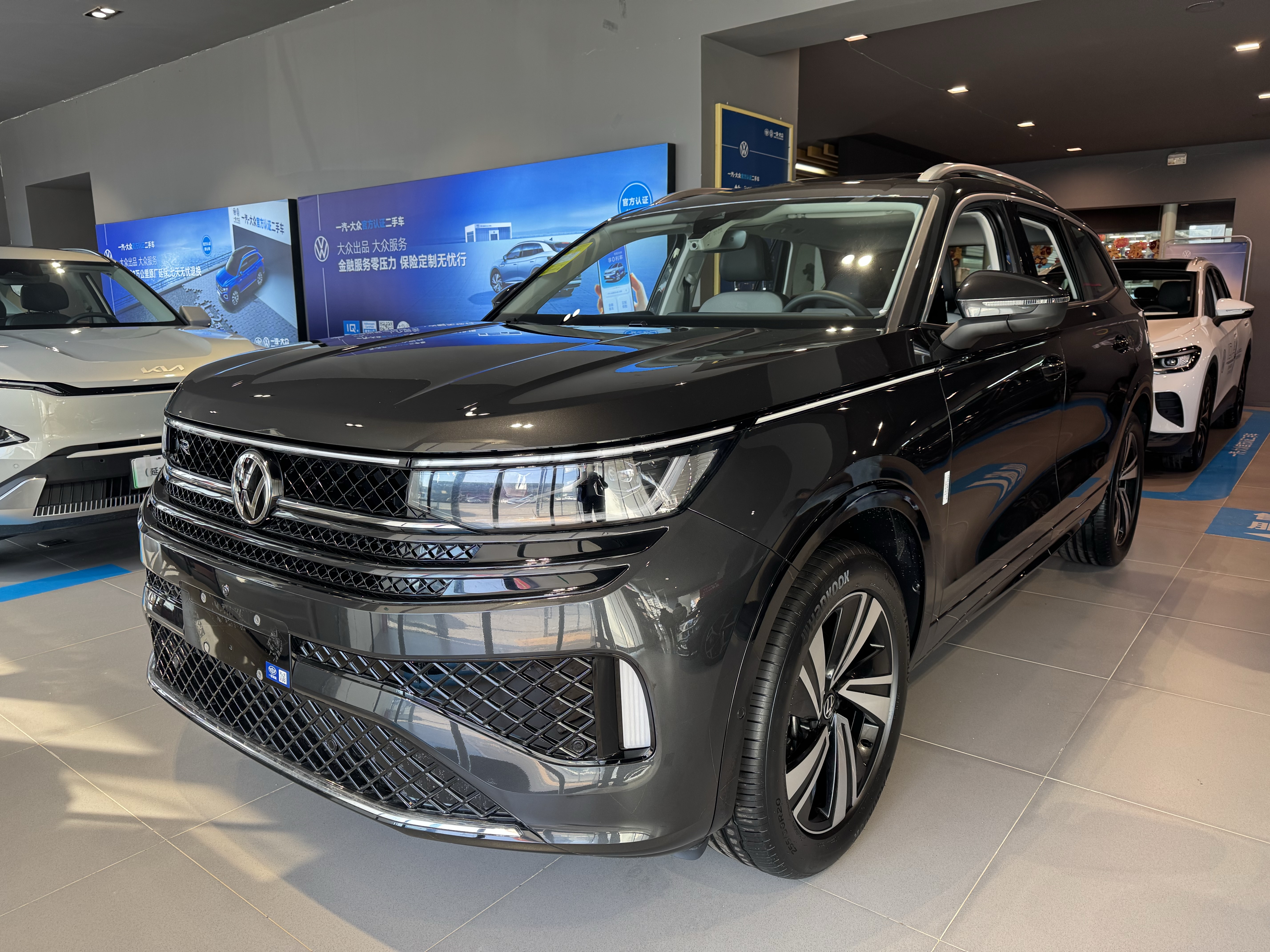 Volkswagen Tavendor 2026 汽车图片 