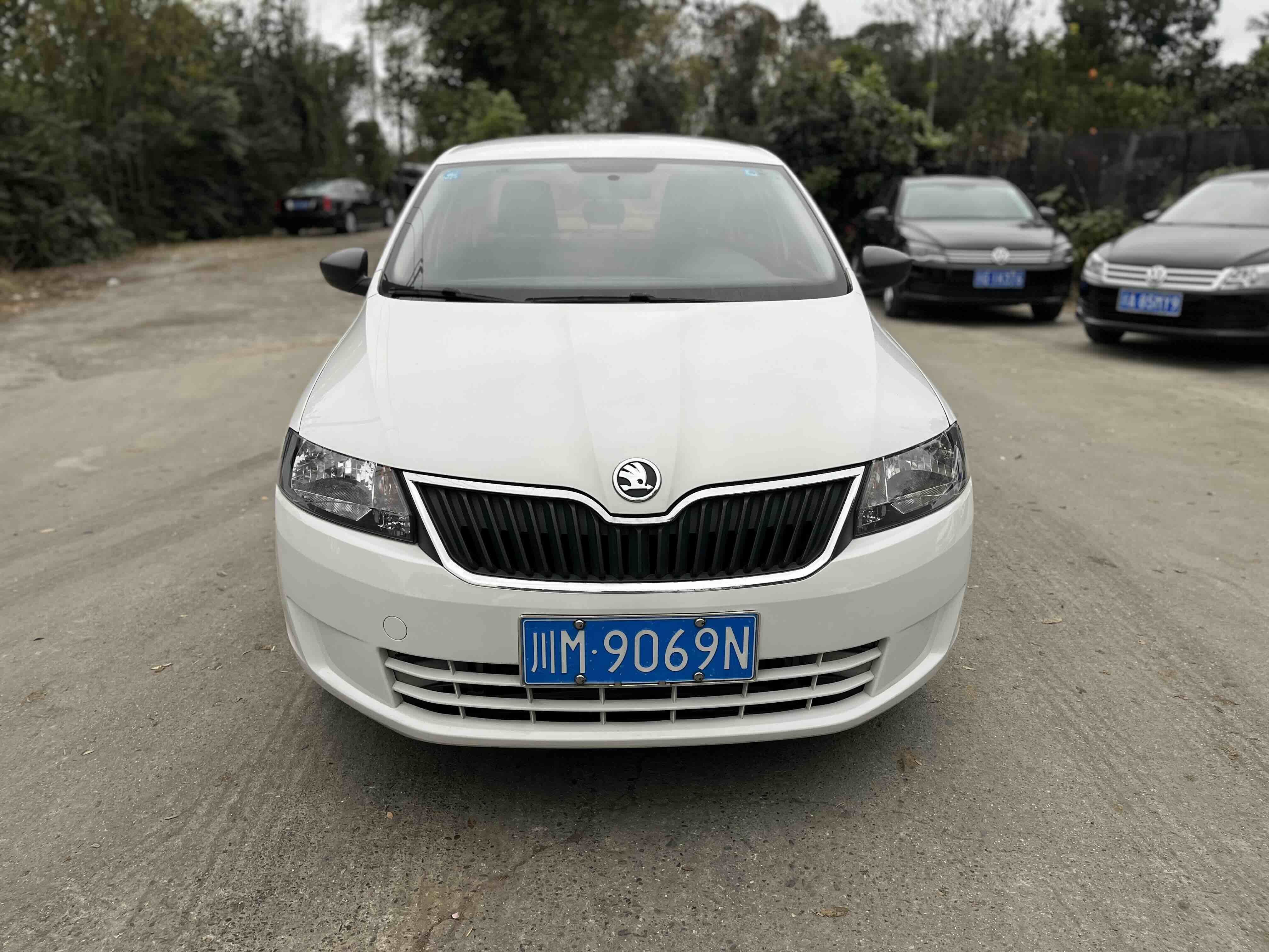 Skoda Rapid 2018 Skoda Rapid 2018 car image