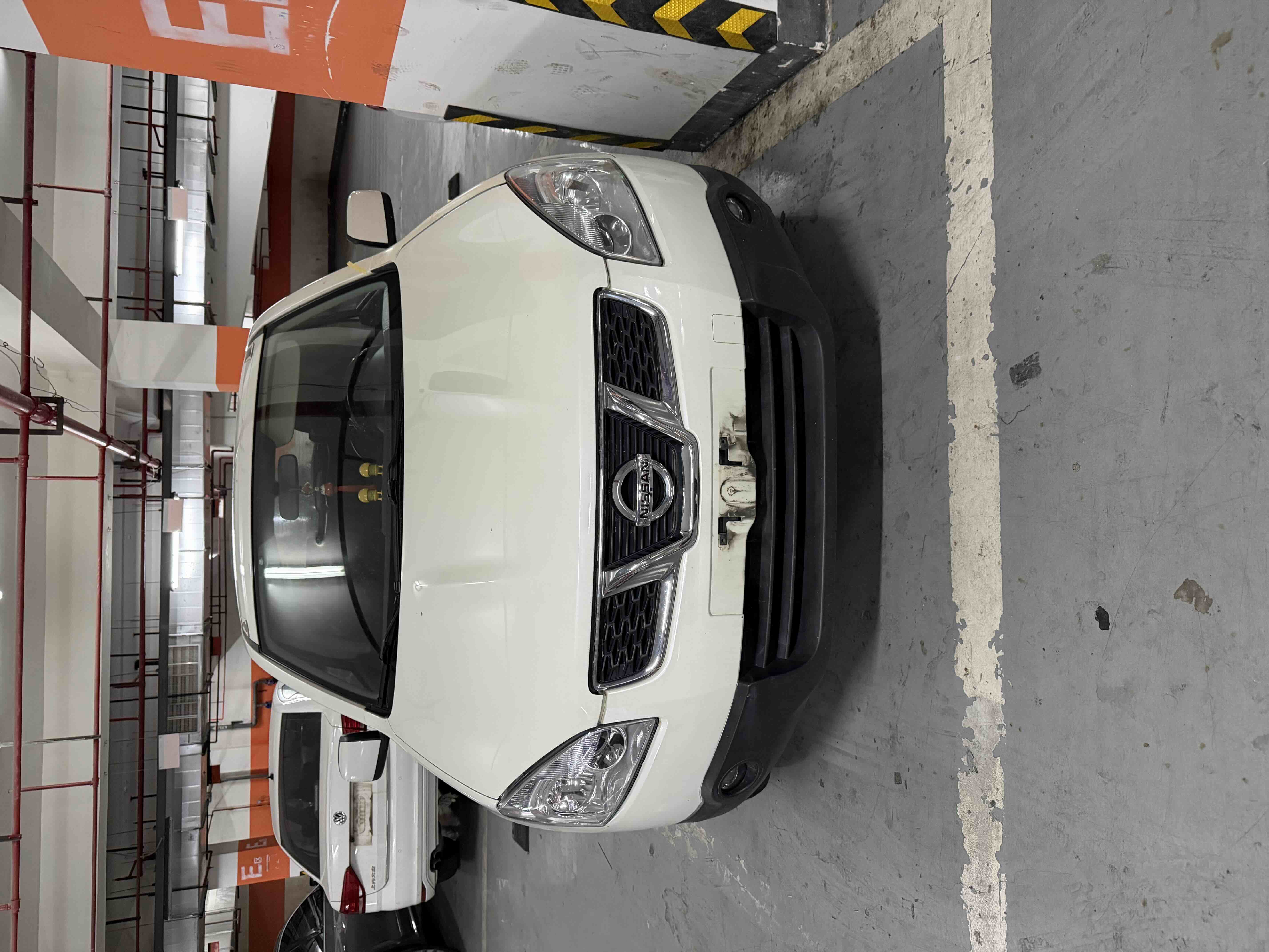 Nissan Qashqai 2014 Nissan Qashqai 2014 car image