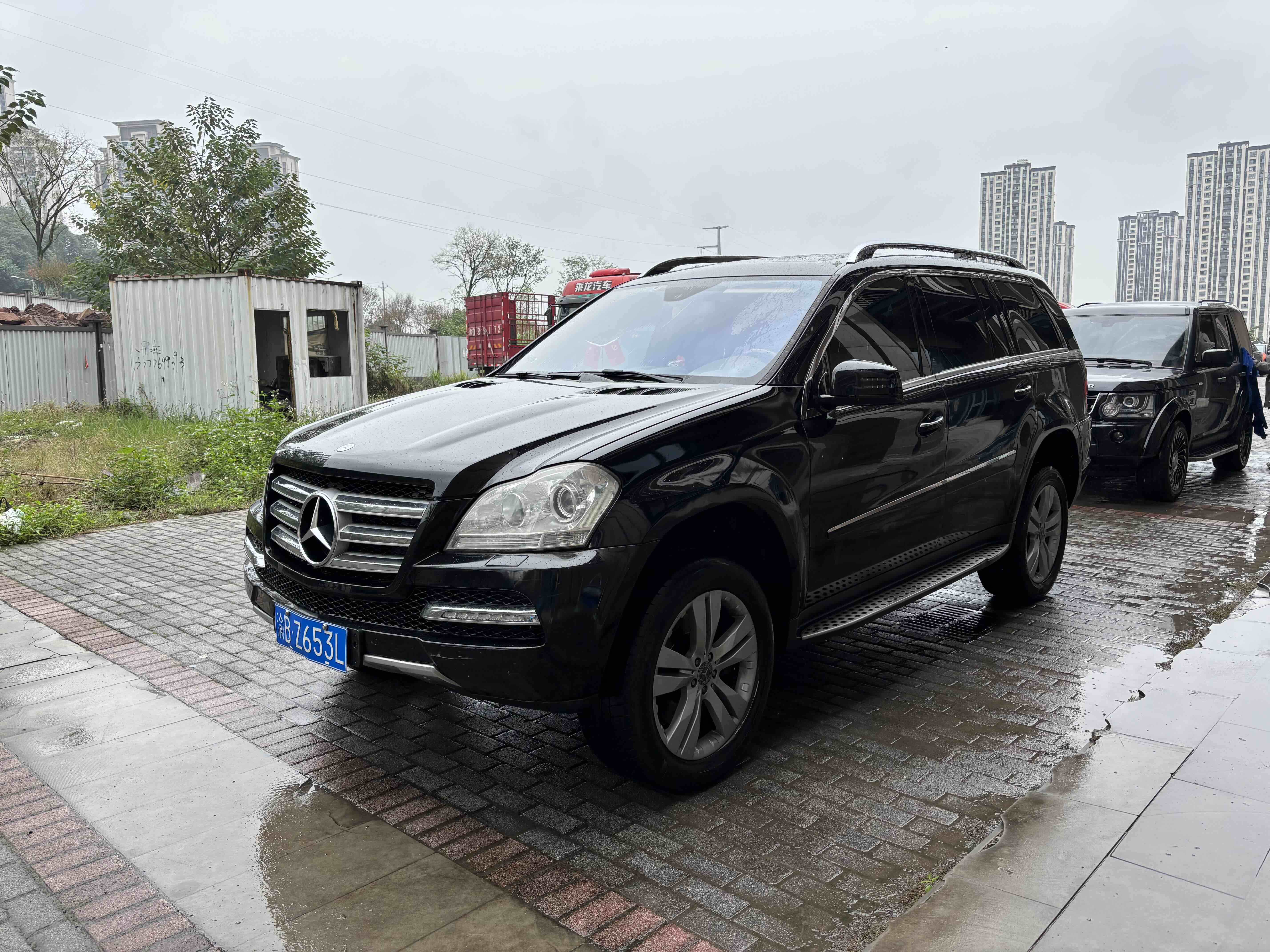 Mercedes-Benz GL Class 2011 car image 