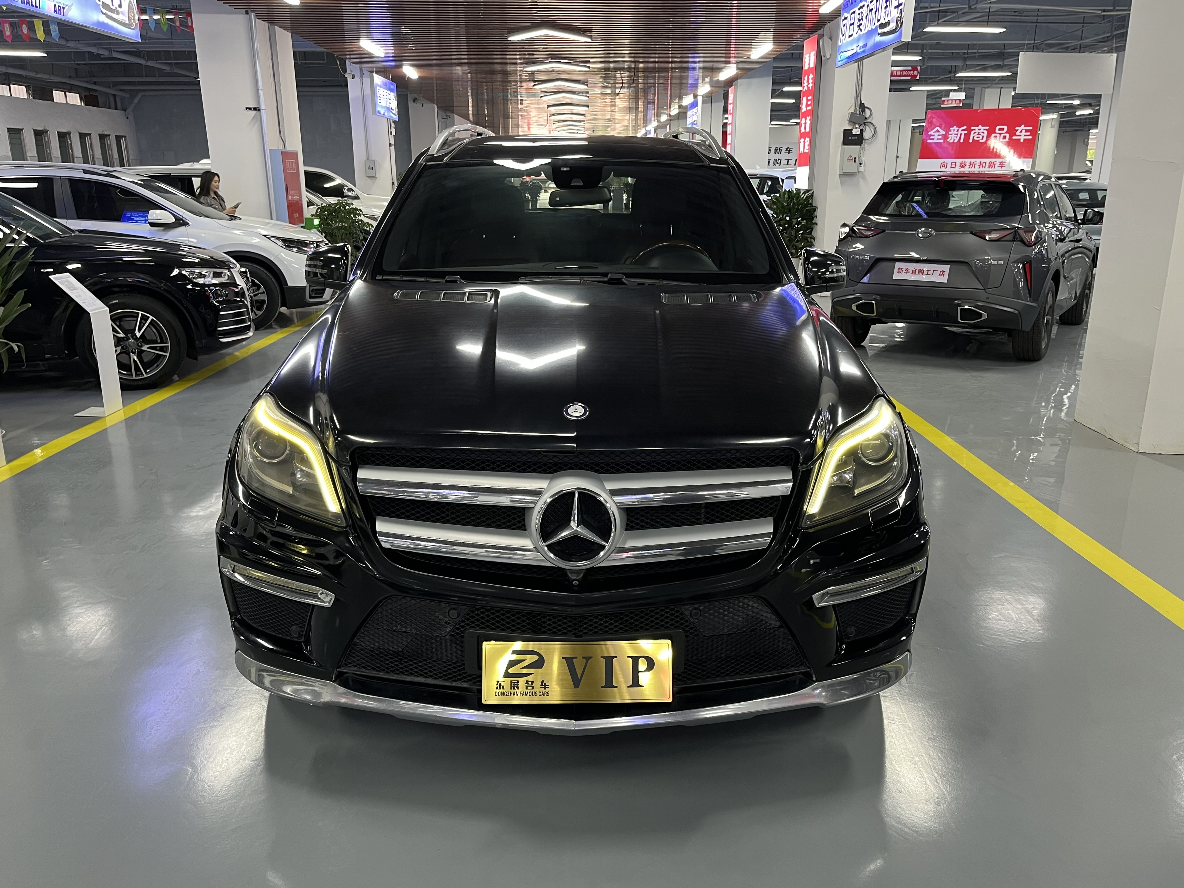 Mercedes-Benz GL AMG 2020 immagine di auto 
