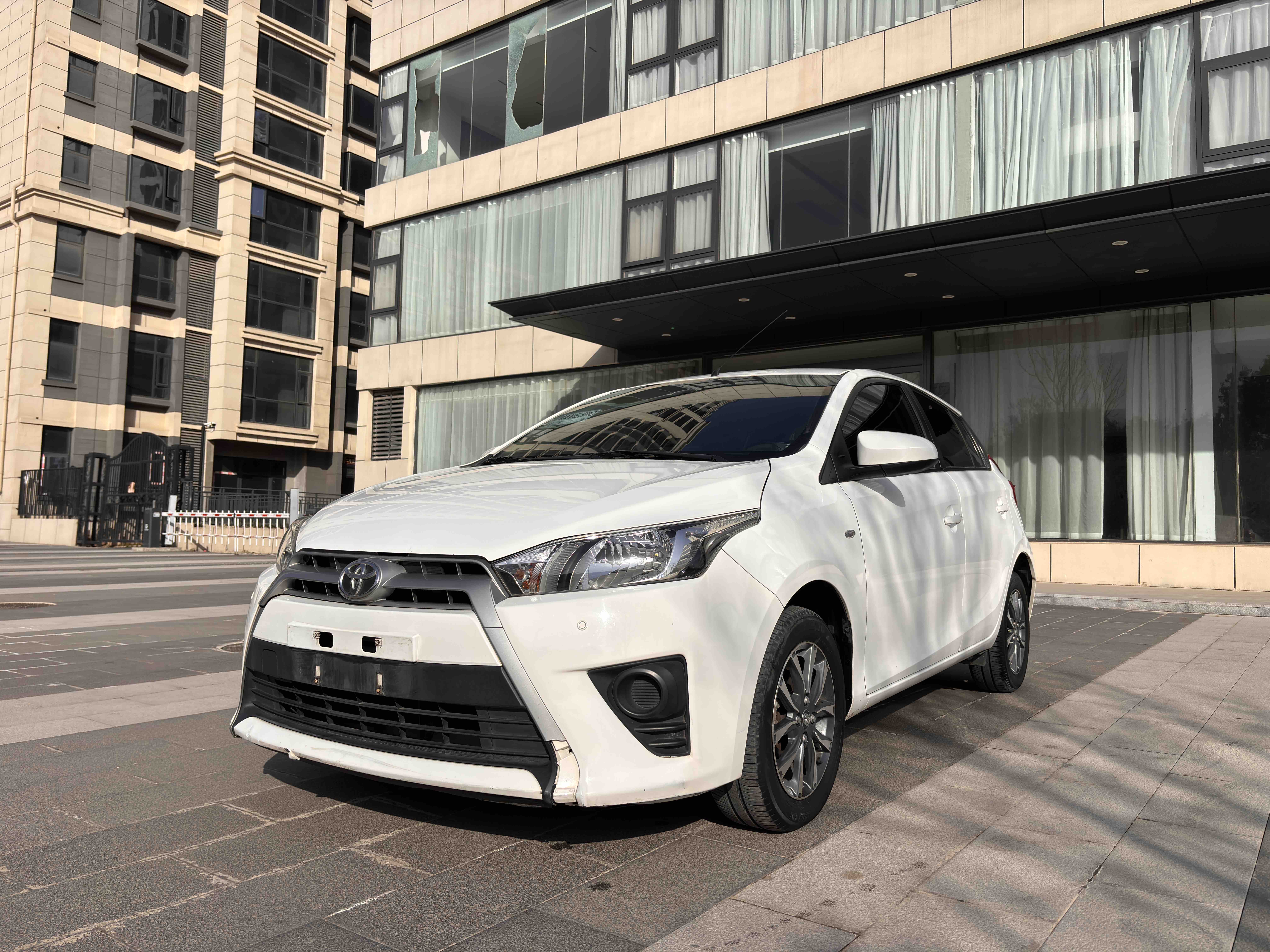 Yaris L Zhixuan 2016 car image 
