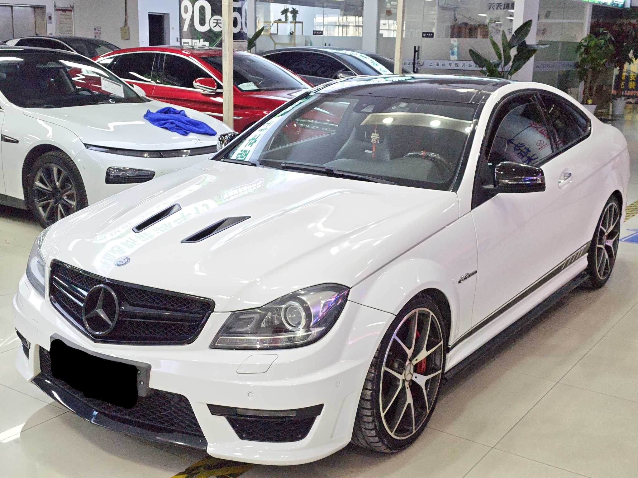 Mercedes-Benz C AMG 2014 Mercedes-Benz C AMG 2014 immagine di auto