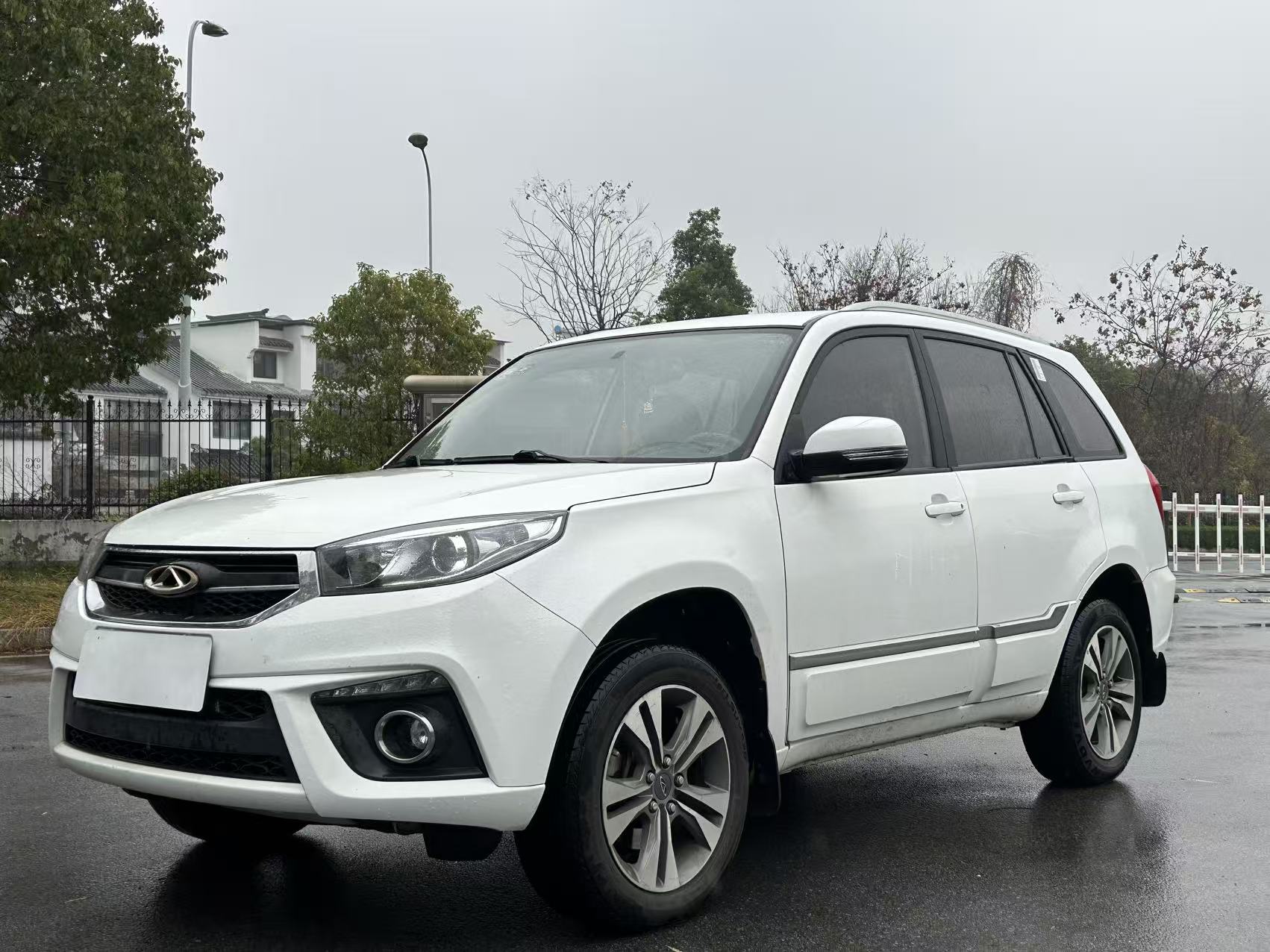 Tiggo 3 2014 Tiggo 3 2014 immagine di auto
