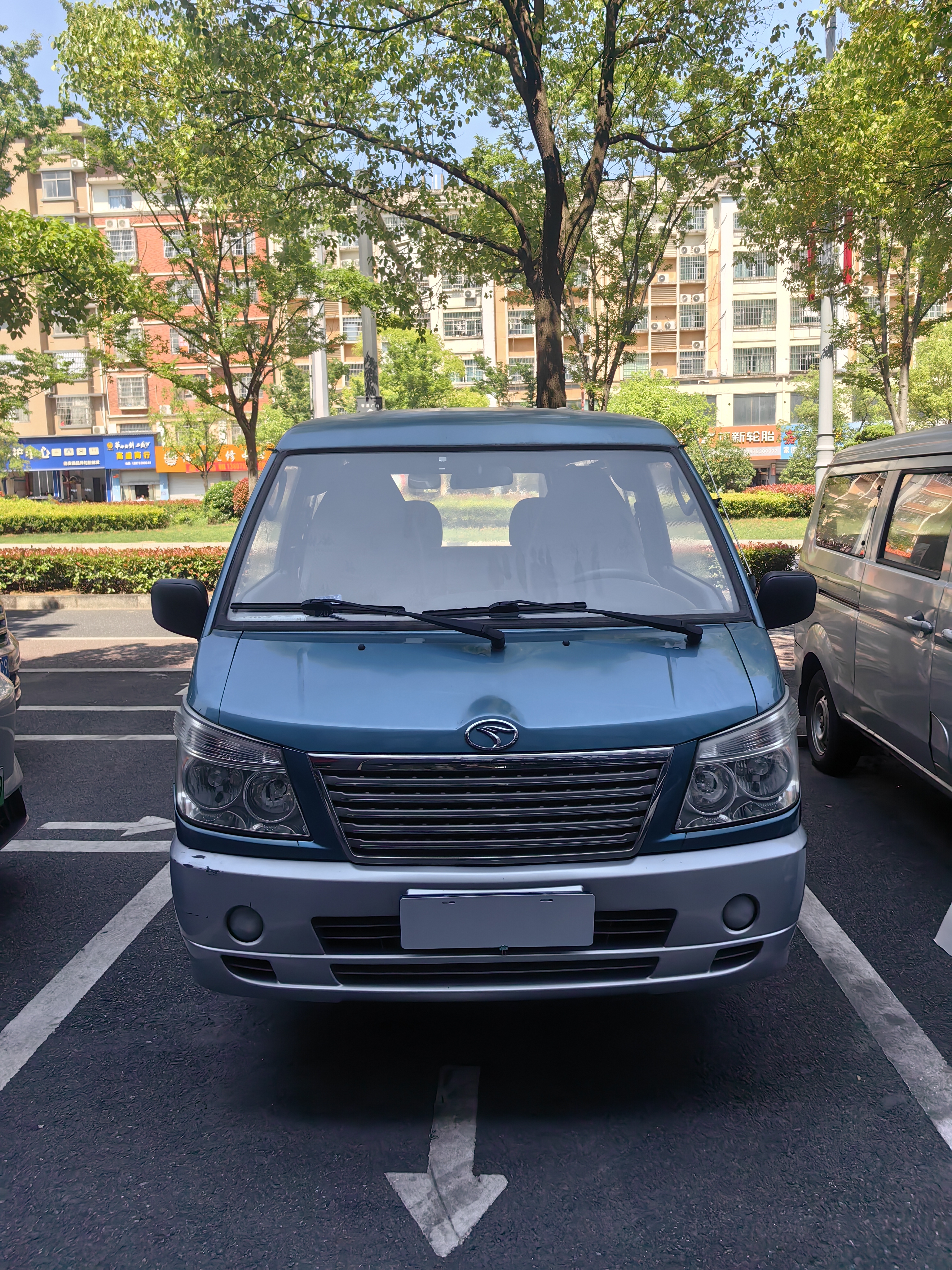 Soueast Delica 2013 car image 