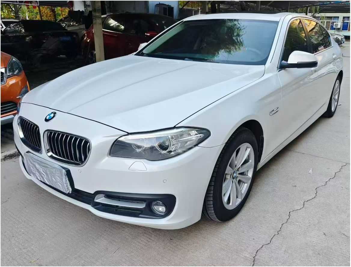 BMW 5 Series 2016 BMW 5 Series 2016 car image