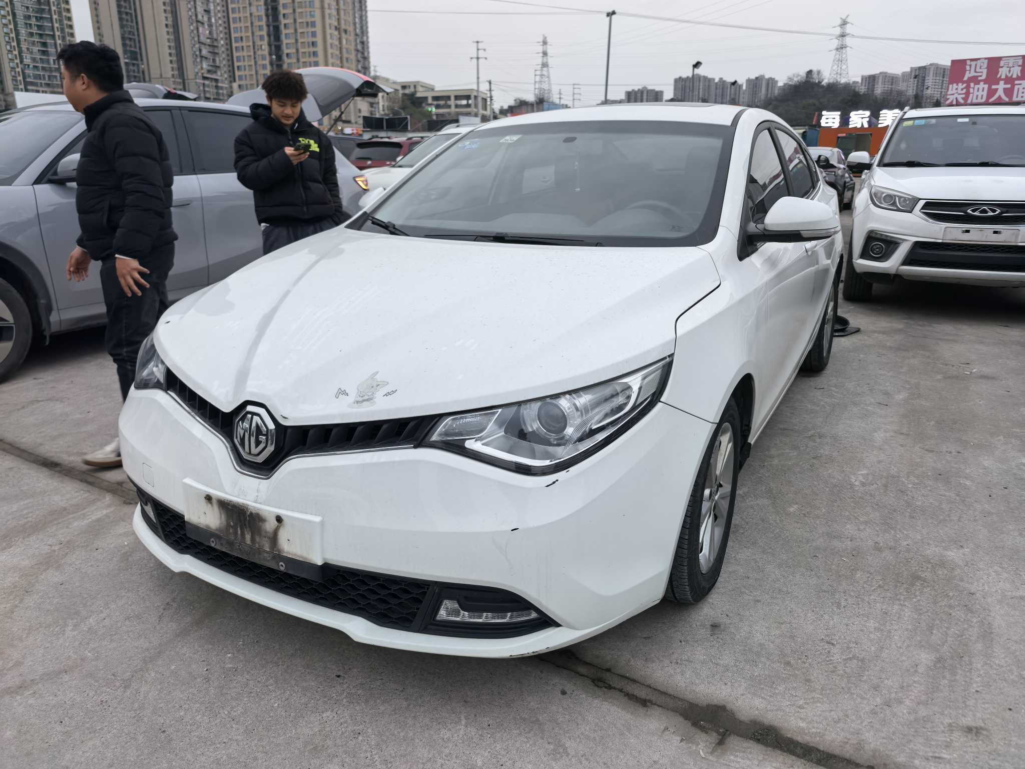 MG GT 2016 MG GT 2016 car image