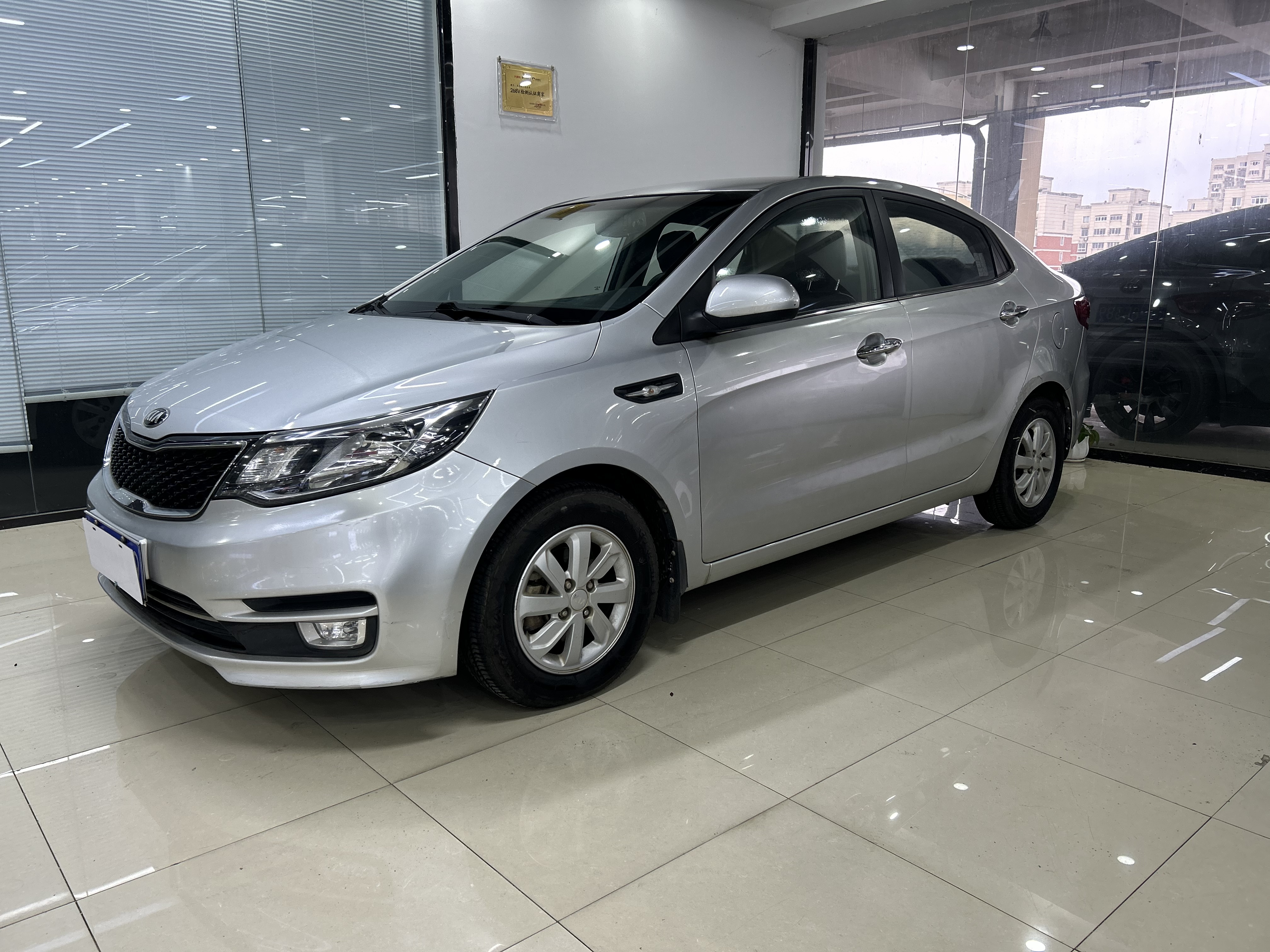 起亚 起亚K2 2016 汽车图片 