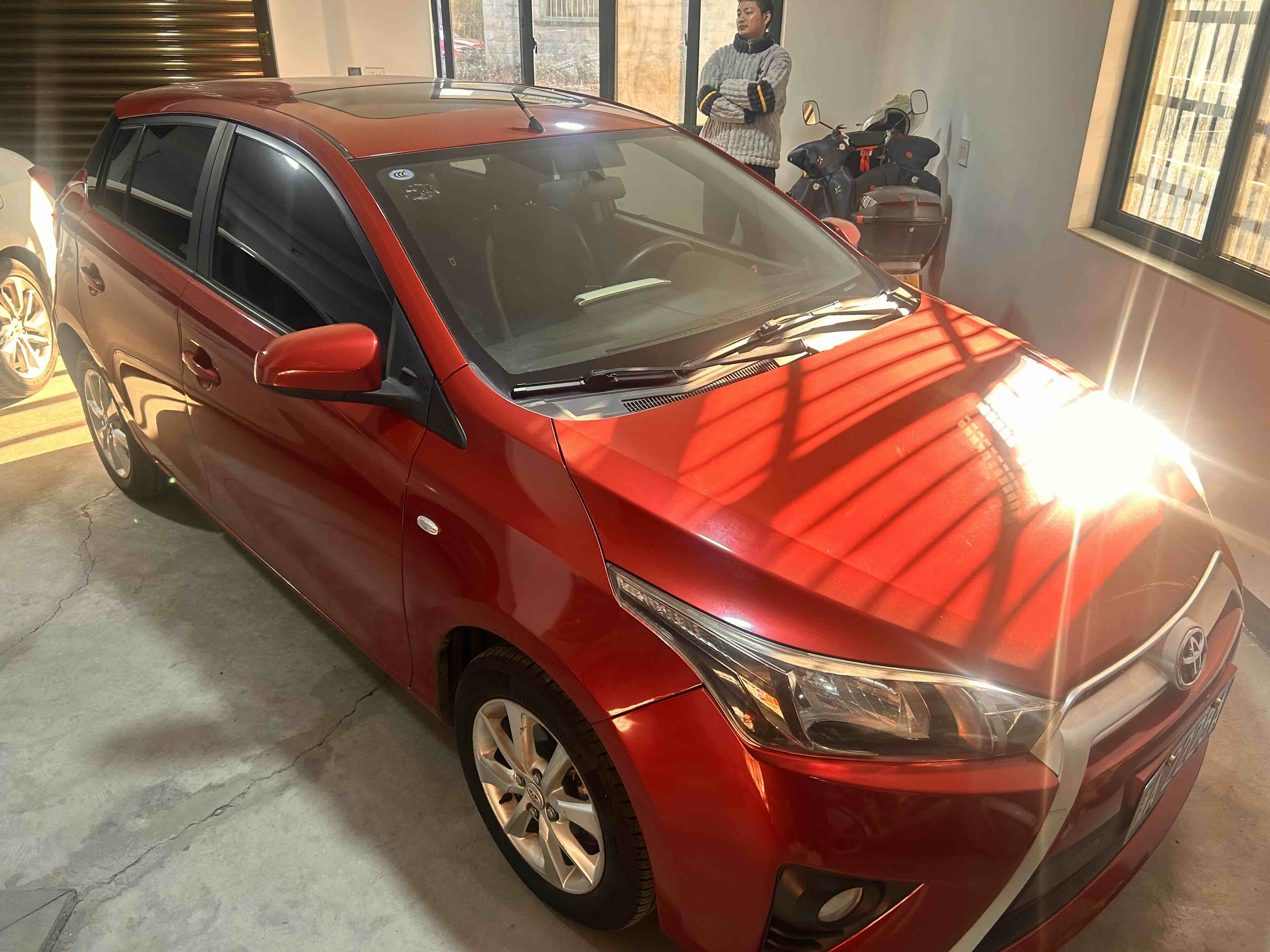 Yaris L Zhixuan 2015 Yaris L Zhixuan 2015 car image