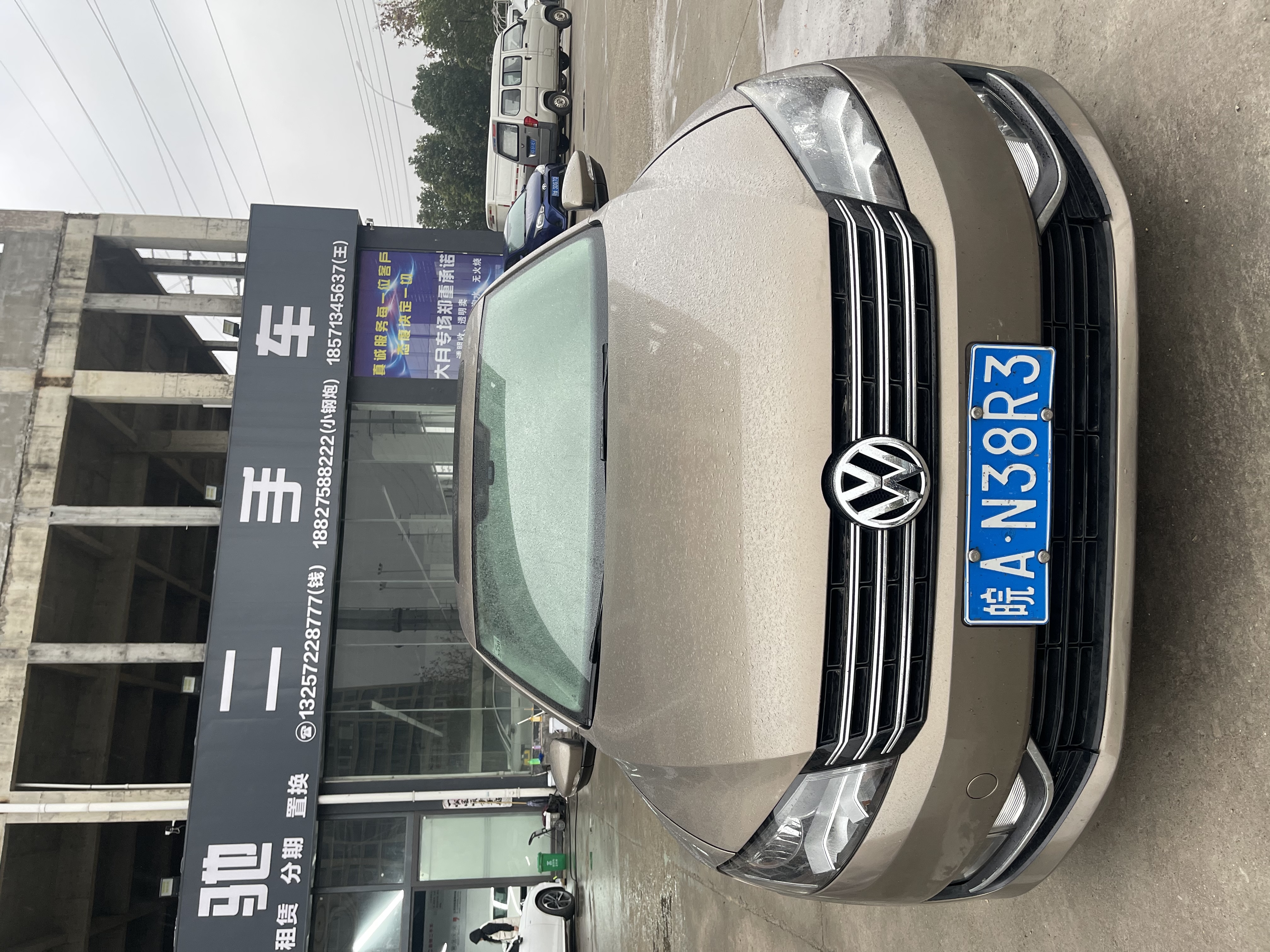 Volkswagen Passat 2014 immagine di auto 